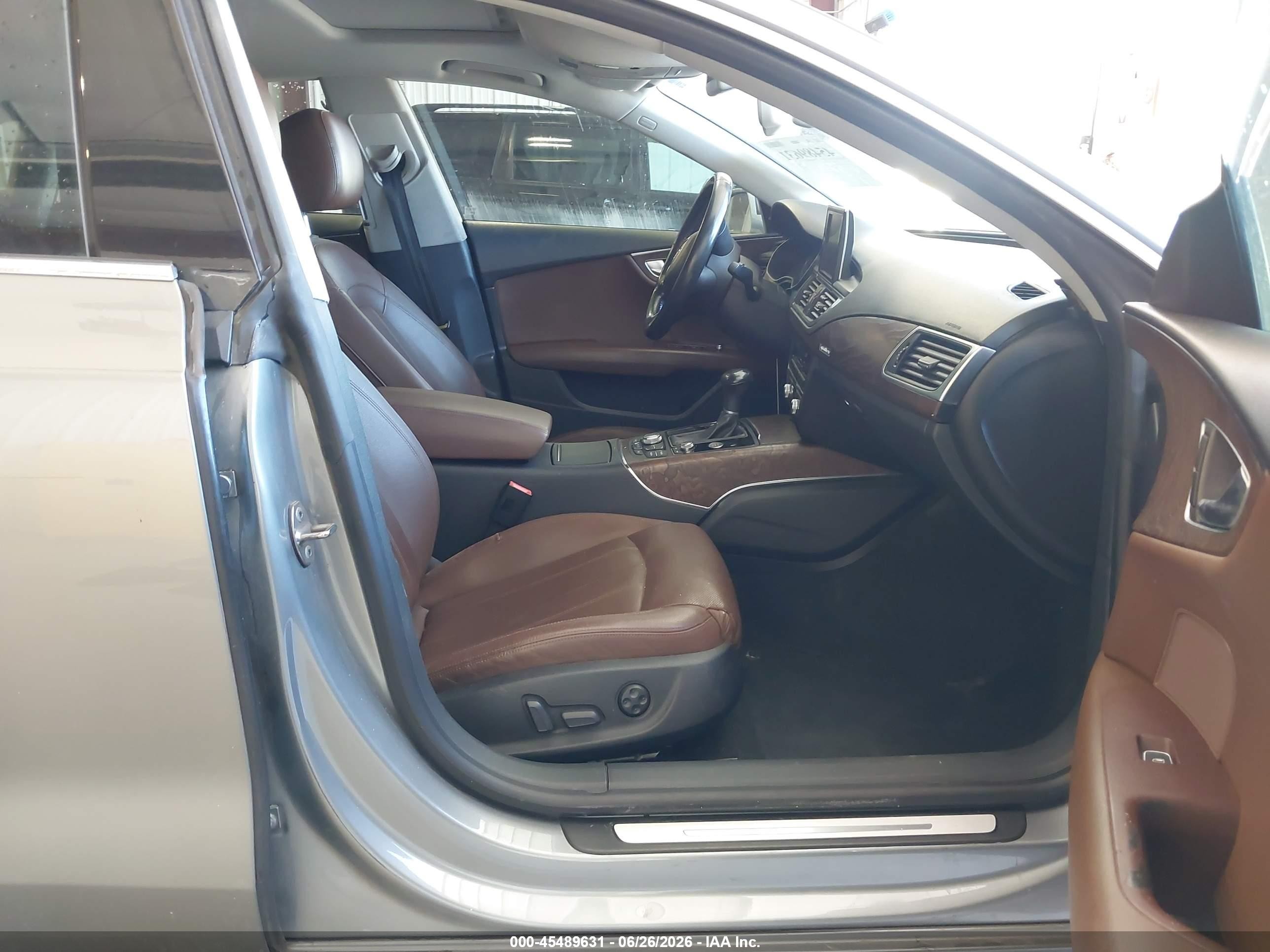 2012 Audi A7 3.0 Prestige Silver vin: WAU2GAFC6CN178835