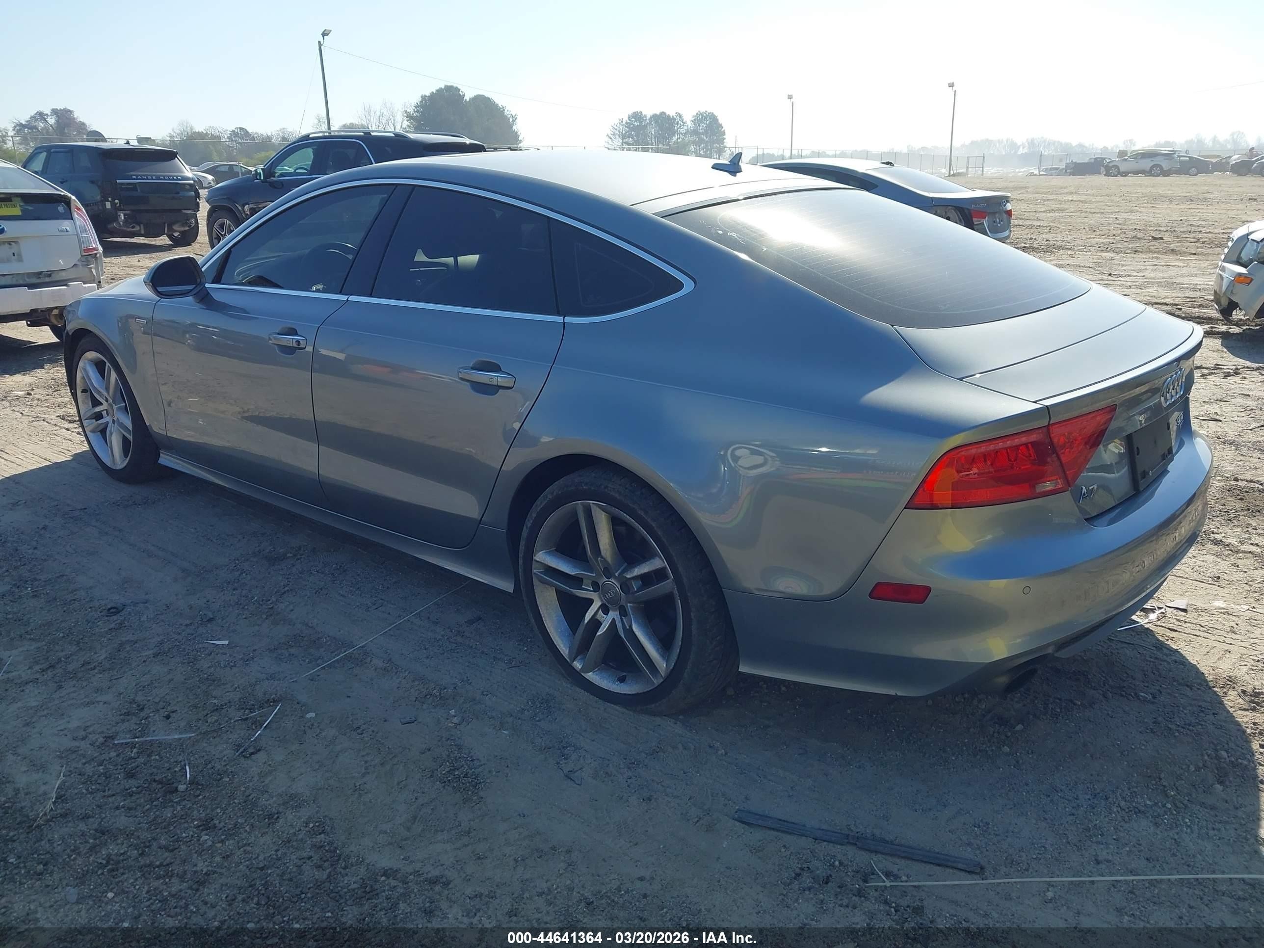 2013 Audi A7 3.0t Premium Серебряный vin: WAU2GAFC6DN112304