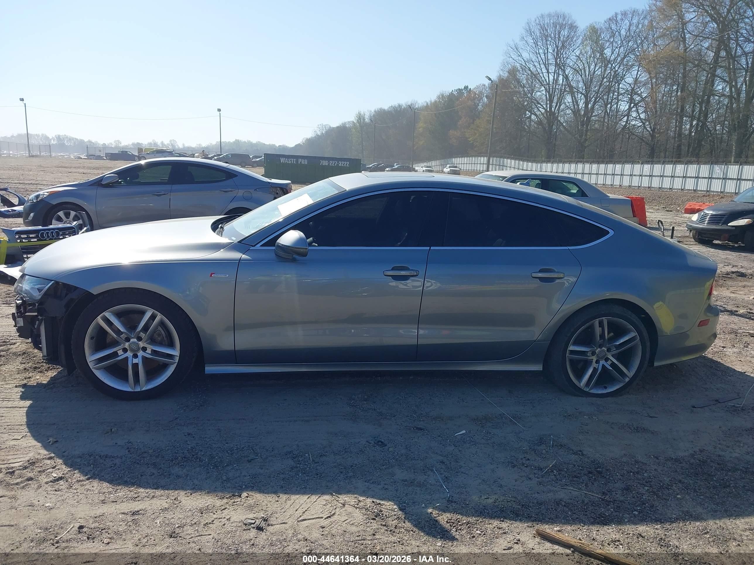 2013 Audi A7 3.0t Premium Серебряный vin: WAU2GAFC6DN112304