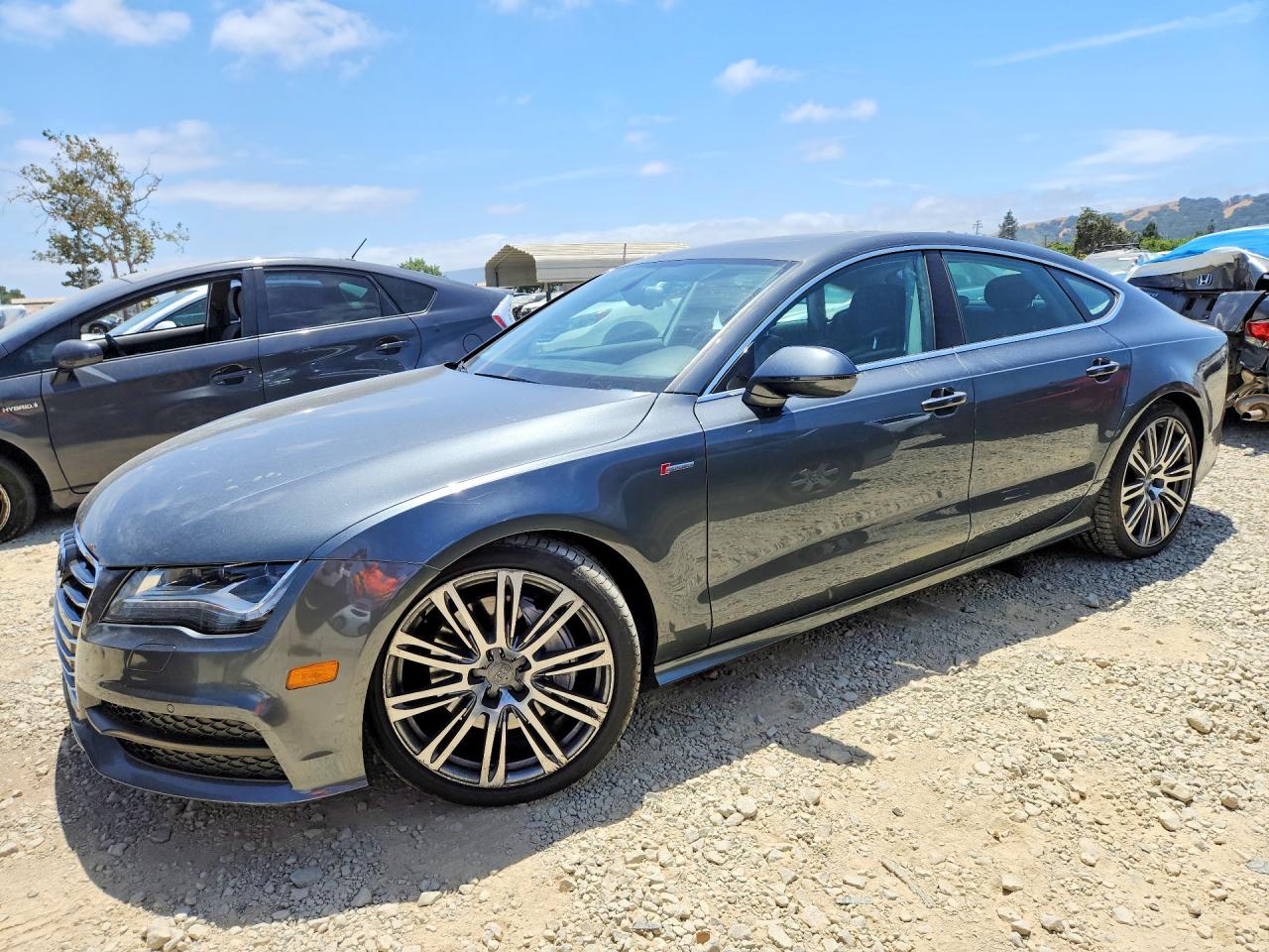 2013 Audi A7 Prestige Серый vin: WAU2GAFC6DN128728
