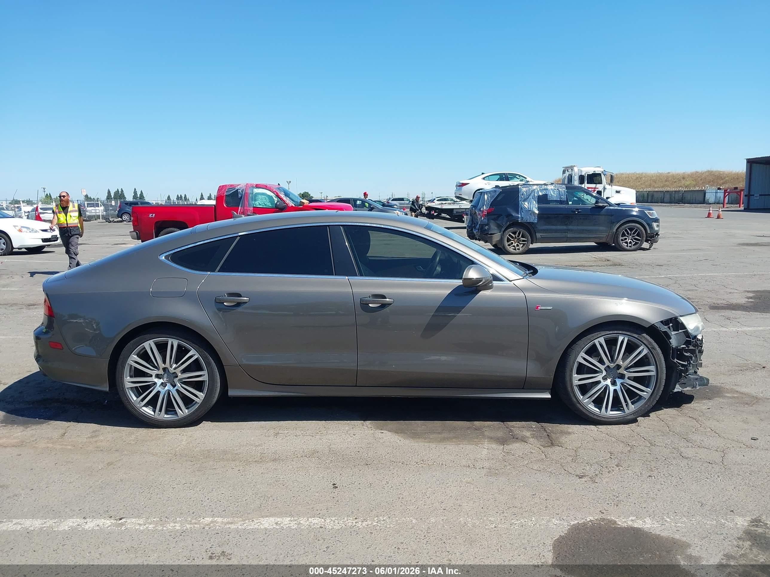 2013 Audi A7 3.0t Premium Gray vin: WAU2GAFC6DN155878