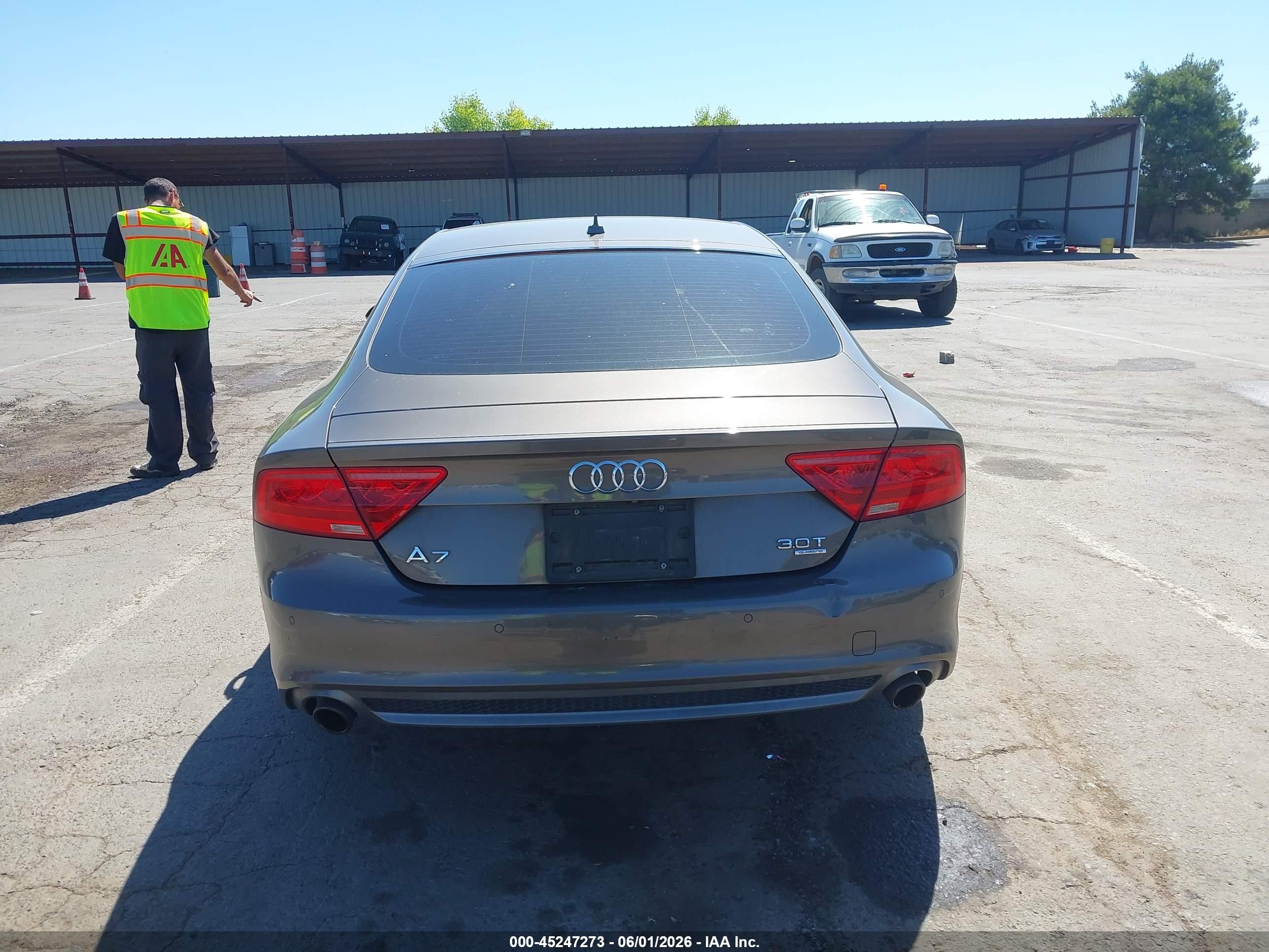 2013 Audi A7 3.0t Premium Gray vin: WAU2GAFC6DN155878