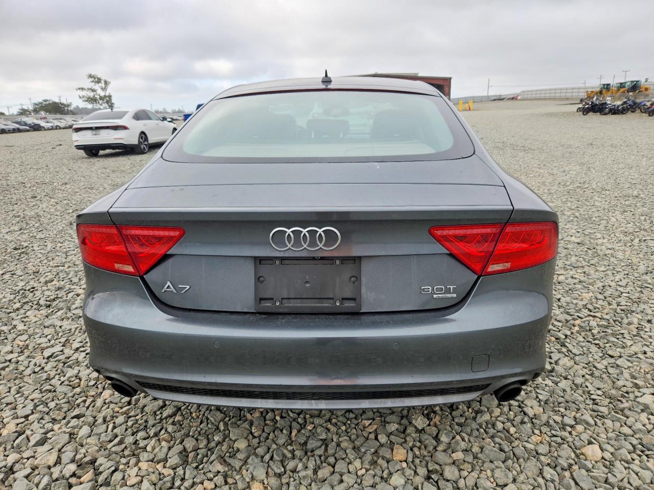 2014 Audi A7 Prestige Gray vin: WAU2GAFC6EN123465