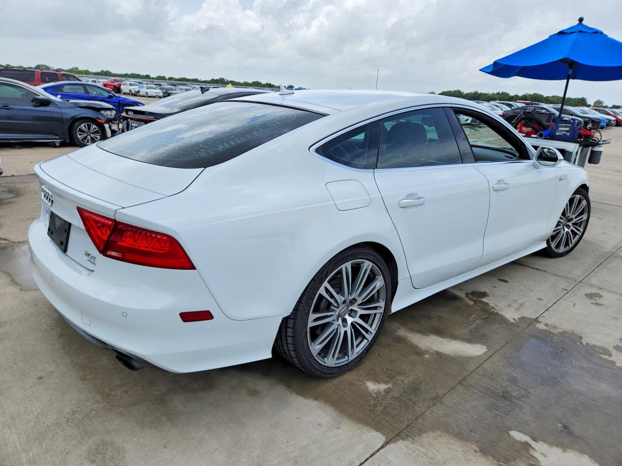 2012 Audi A7 Prestige White vin: WAU2GAFC7CN098413