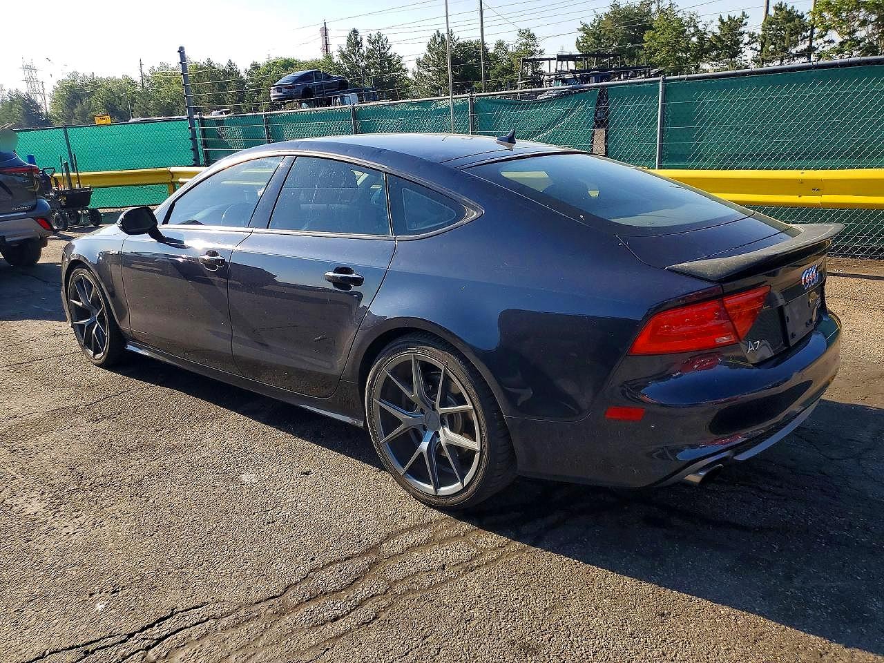 2013 Audi A7 Prestige Blue vin: WAU2GAFC7DN015547