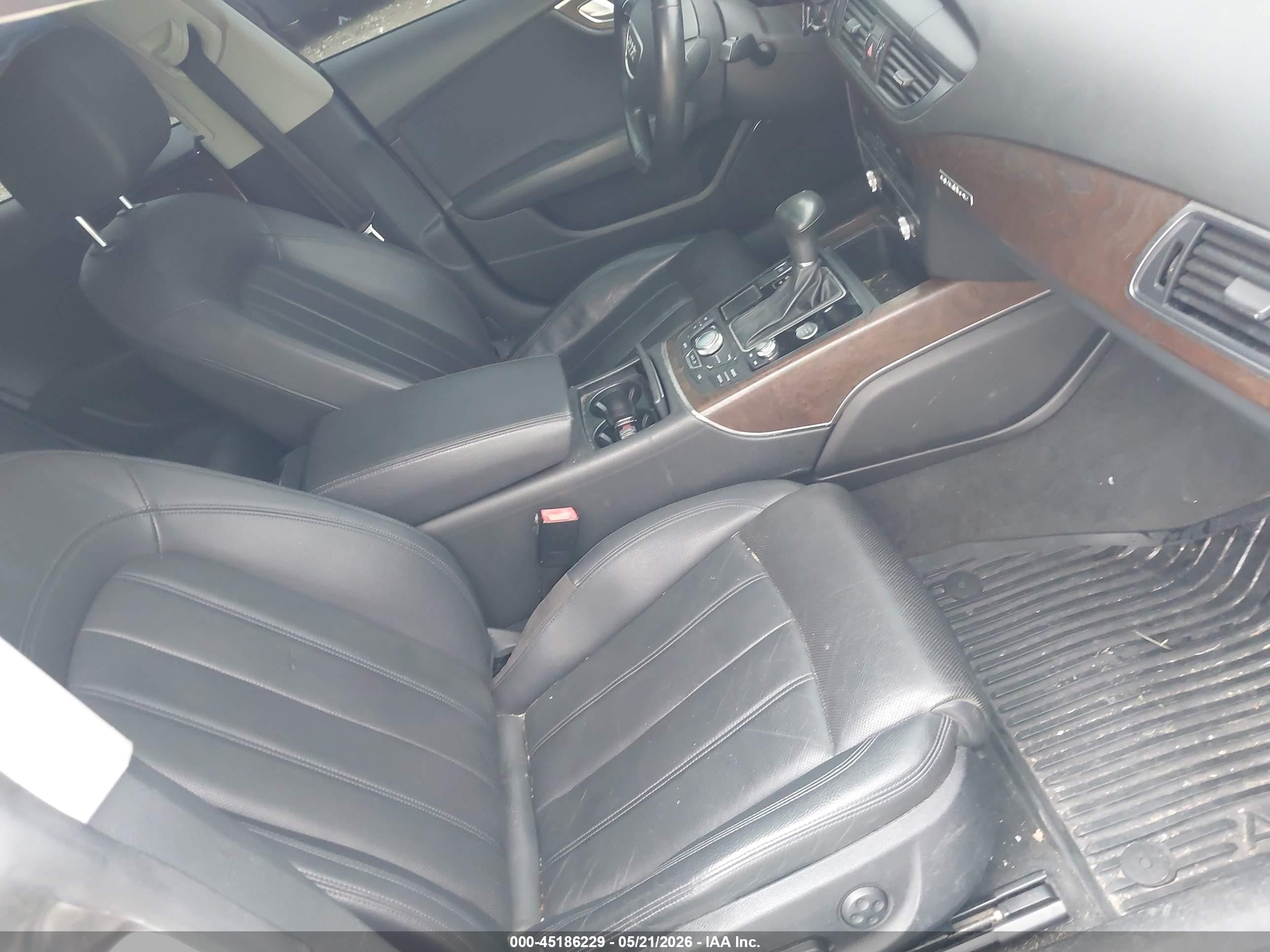 2013 Audi A7 3.0t Premium Белый vin: WAU2GAFC7DN081855