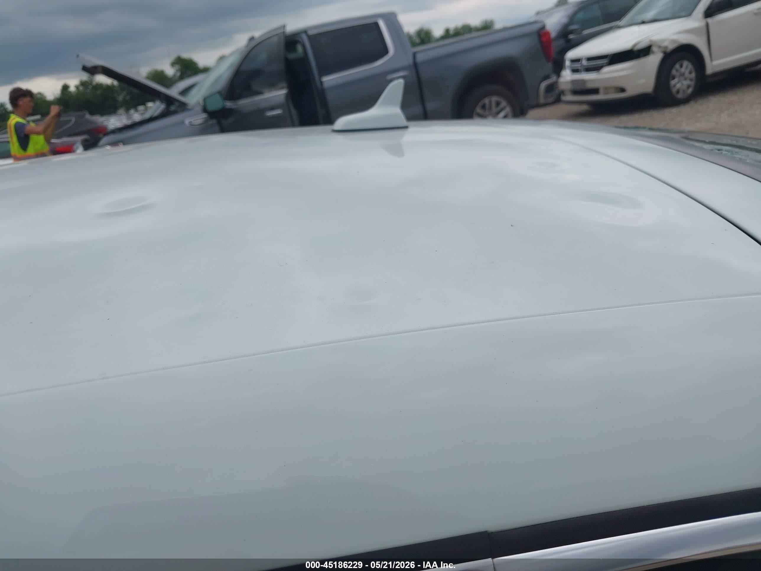 2013 Audi A7 3.0t Premium Белый vin: WAU2GAFC7DN081855