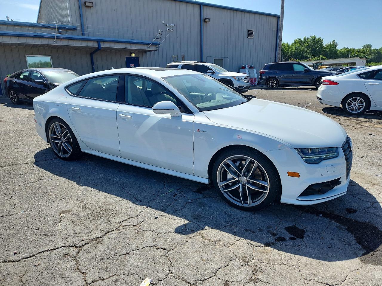 2016 Audi A7 Prestige White vin: WAU2GAFC7GN111196