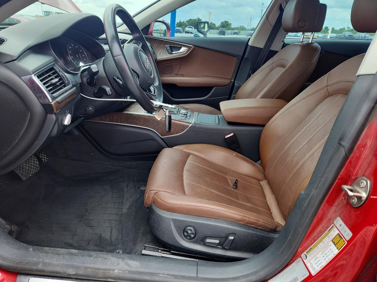 2013 Audi A7 Prestige Burgundy vin: WAU2GAFC8DN054003