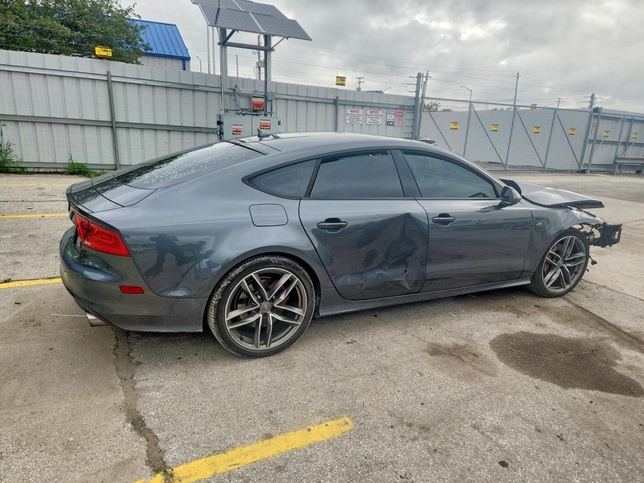 2015 Audi A7 Prestige Gray vin: WAU2GAFC9FN002768