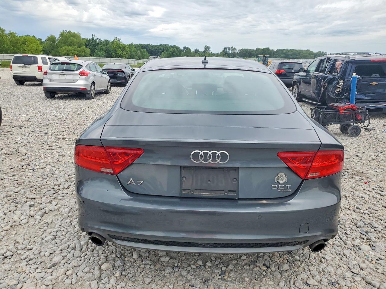 2014 Audi A7 Prestige Gray vin: WAU2GAFCXEN063545