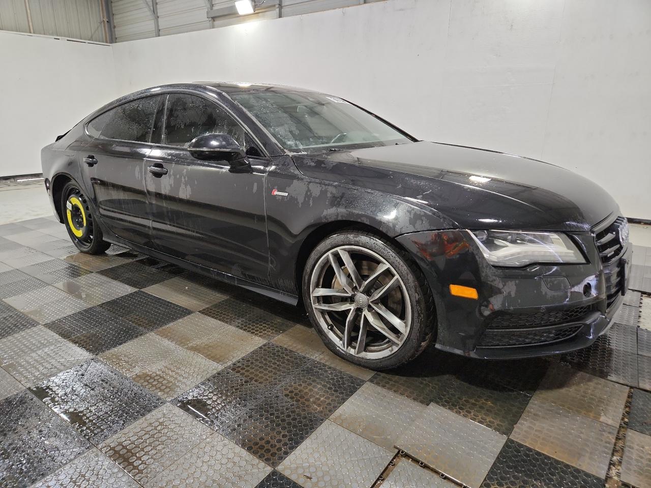 2015 Audi A7 Prestige Black vin: WAU2GAFCXFN032958 Damage: Right Rear Wheel, Mismatched, Replacement Required