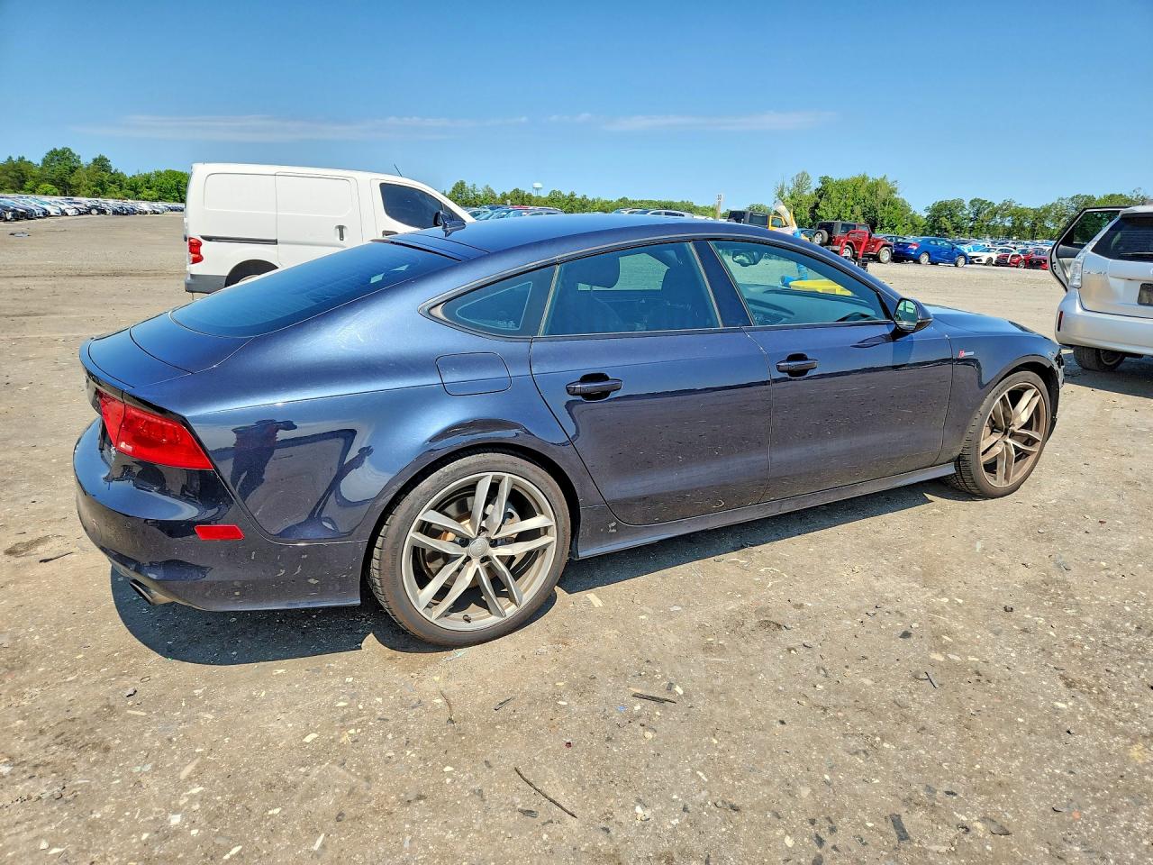 2015 Audi A7 Prestige Blue vin: WAU2GBFCXFN036689