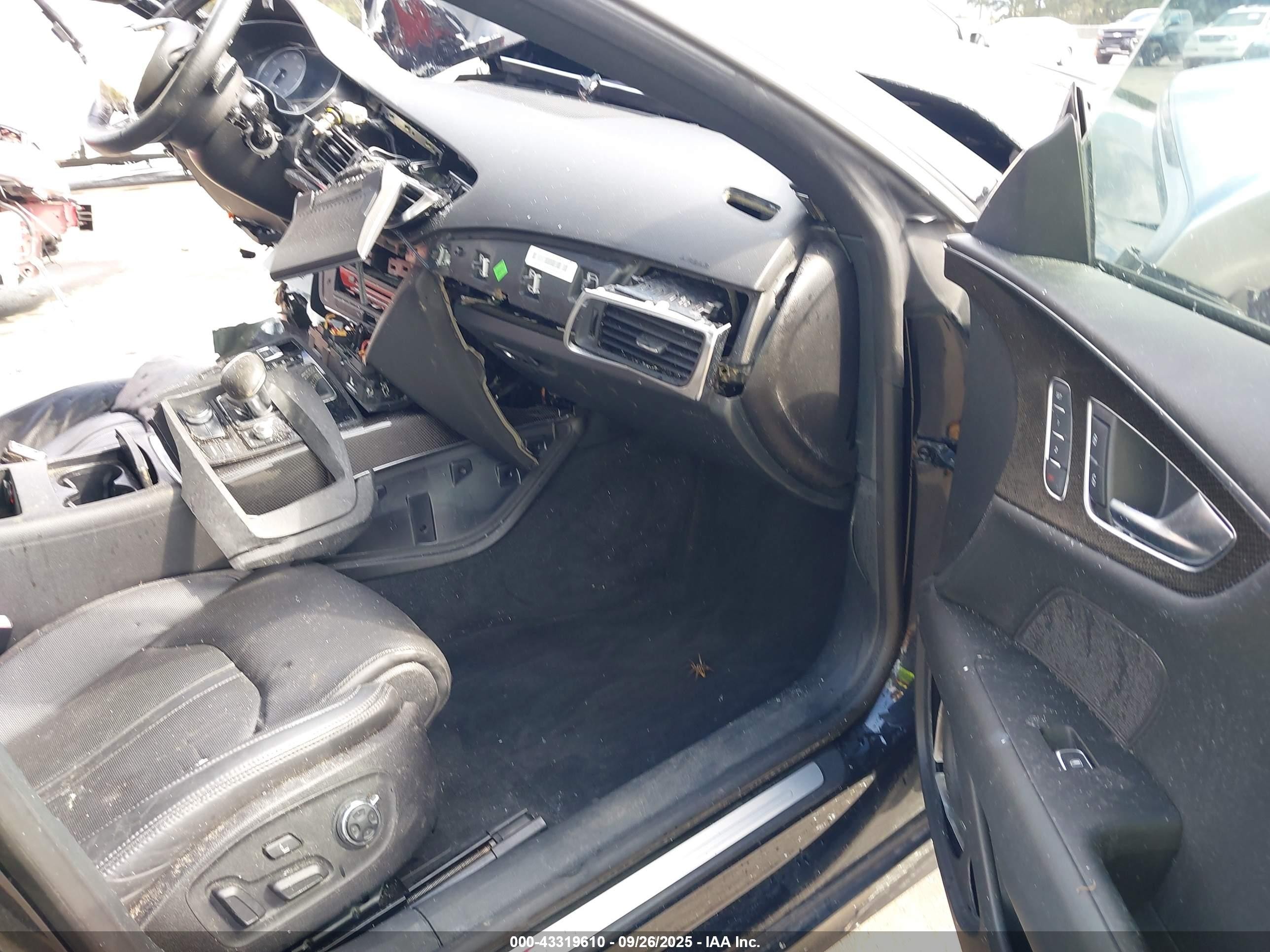 2013 Audi S7 4.0t Prestige Black vin: WAU32AFC0DN037022
