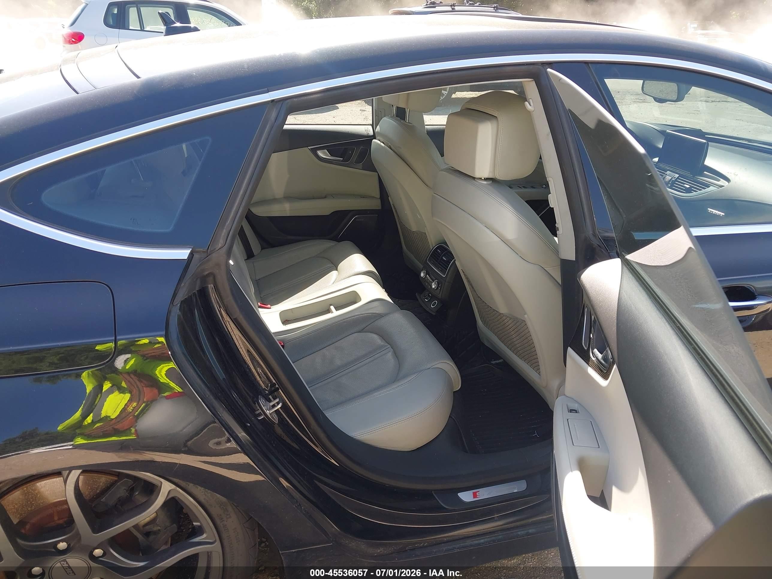 2013 Audi S7 4.0t Prestige Black vin: WAU32AFC2DN130530