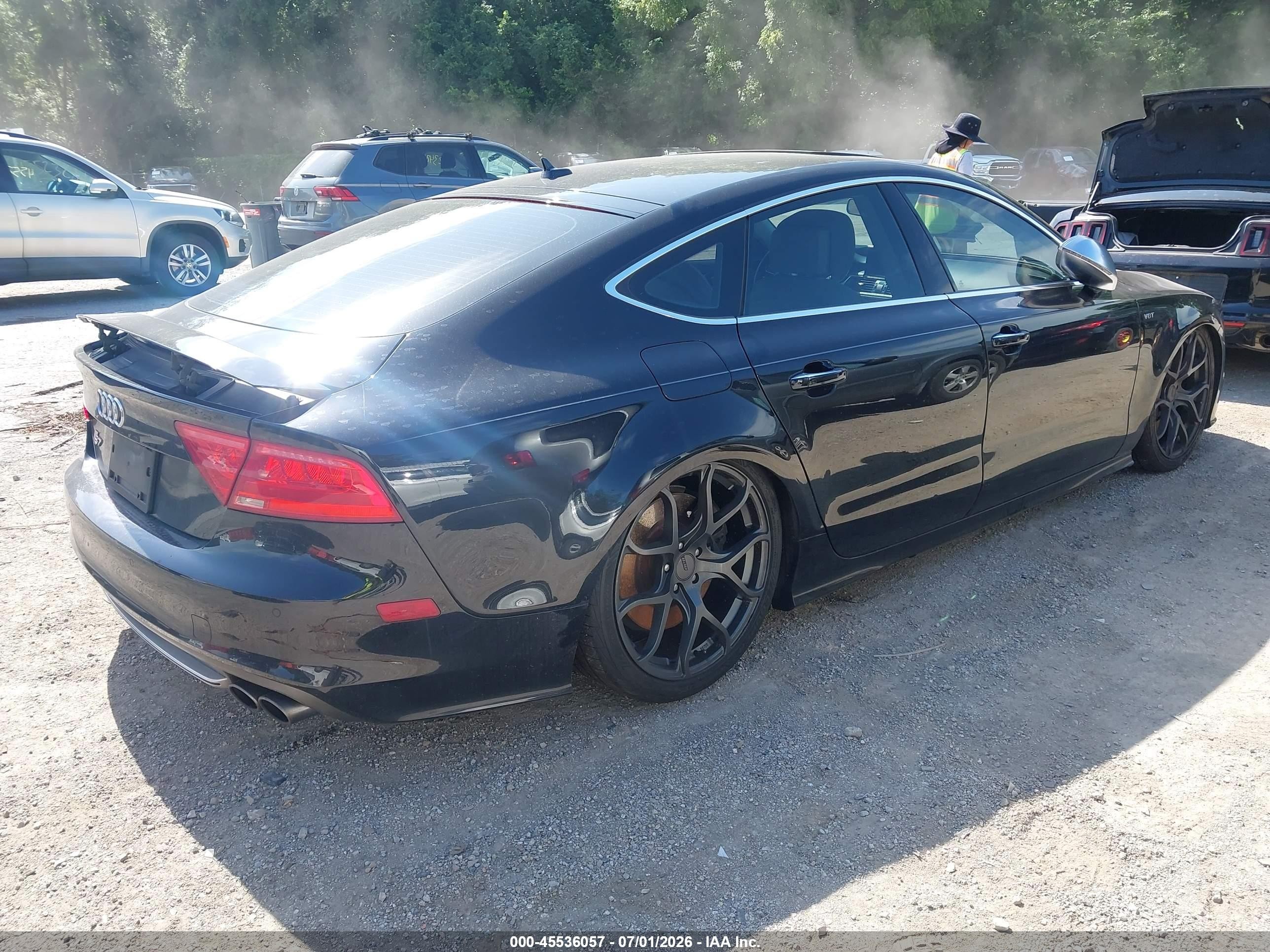 2013 Audi S7 4.0t Prestige Black vin: WAU32AFC2DN130530