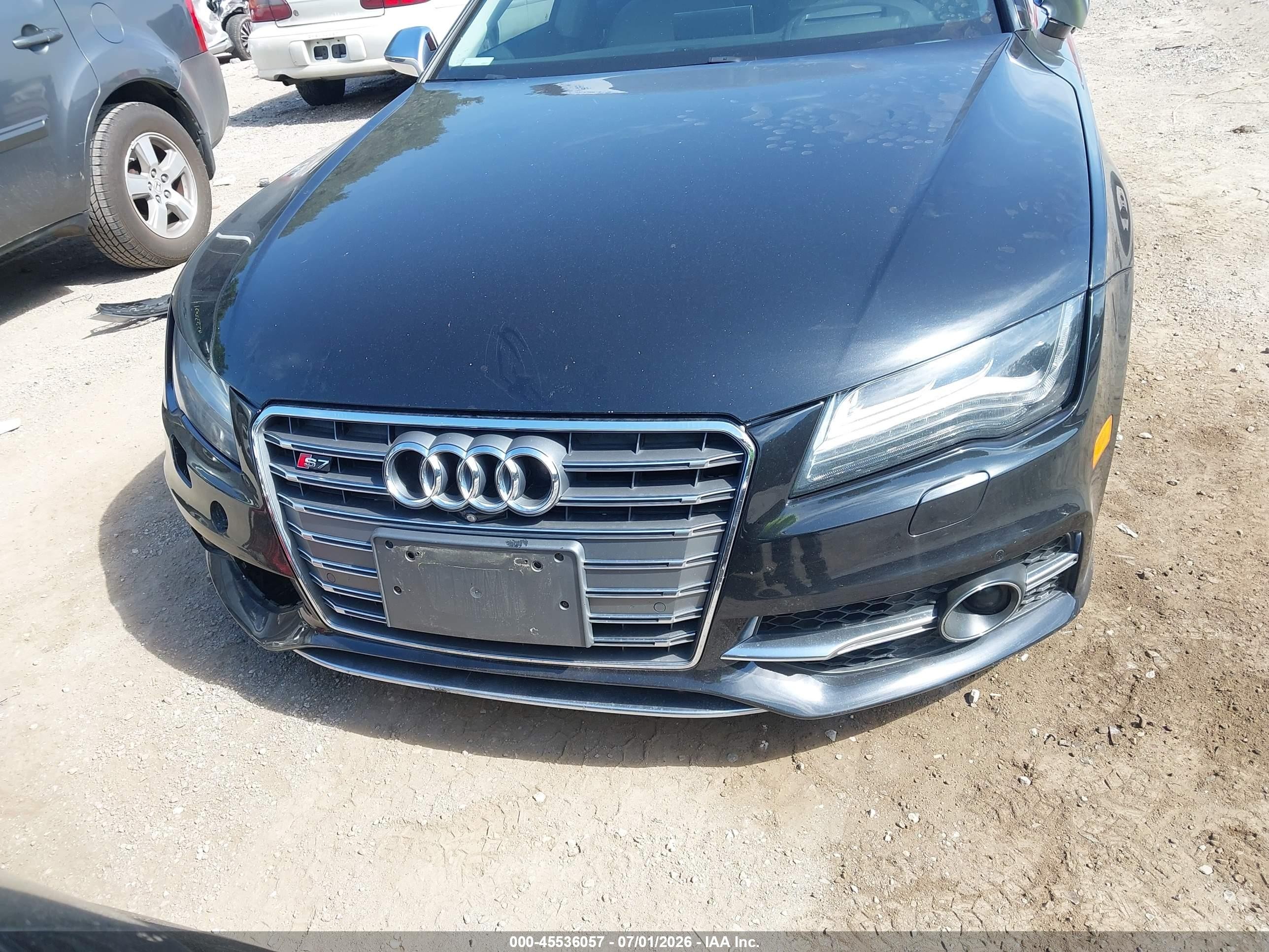 2013 Audi S7 4.0t Prestige Black vin: WAU32AFC2DN130530