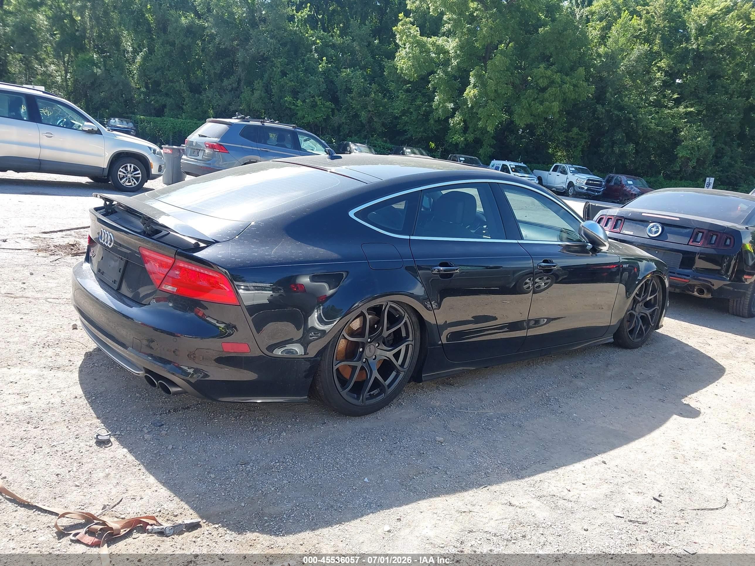 2013 Audi S7 4.0t Prestige Black vin: WAU32AFC2DN130530