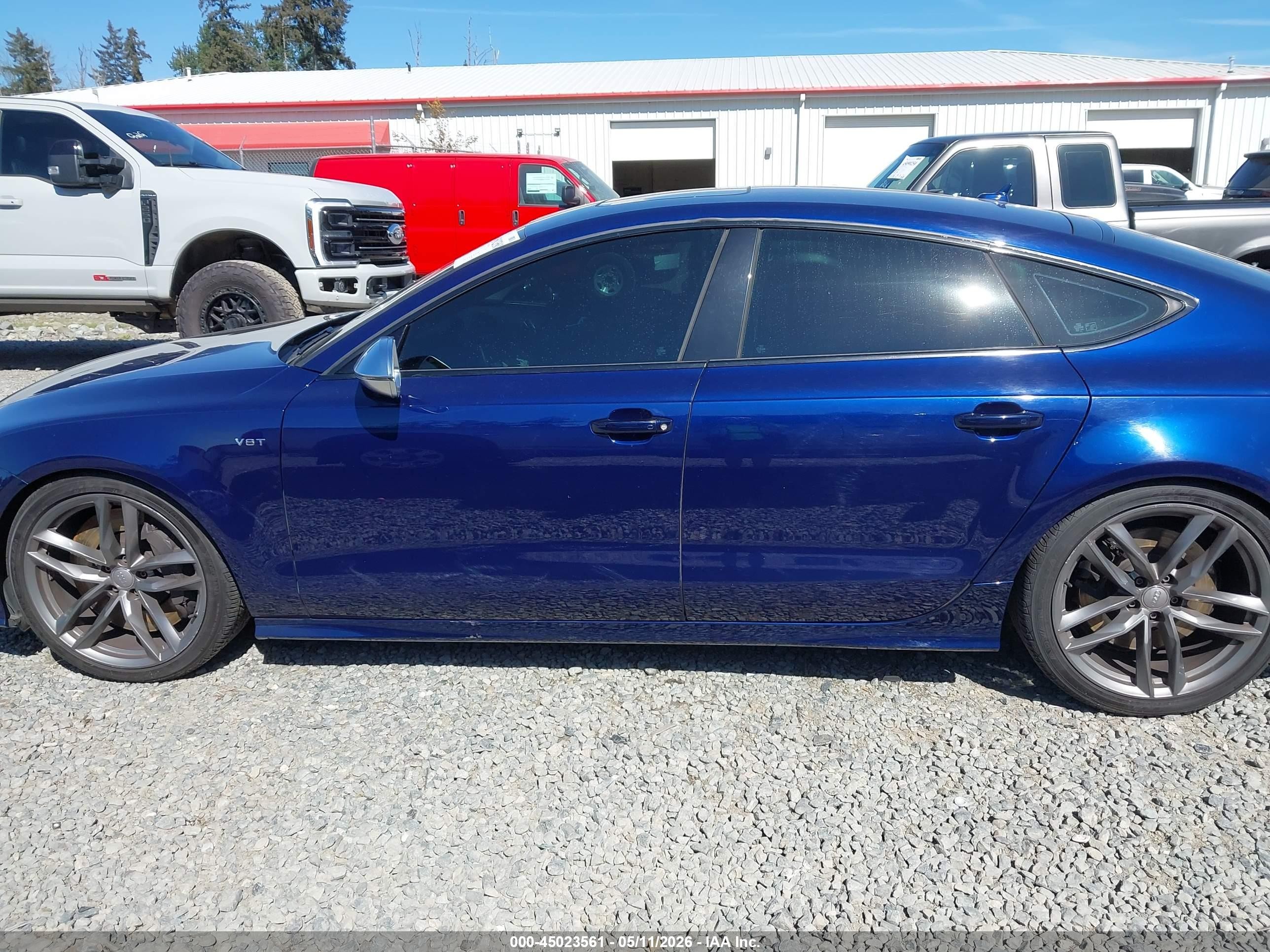 2013 Audi S7 4.0t Prestige Blue vin: WAU32AFC9DN037715