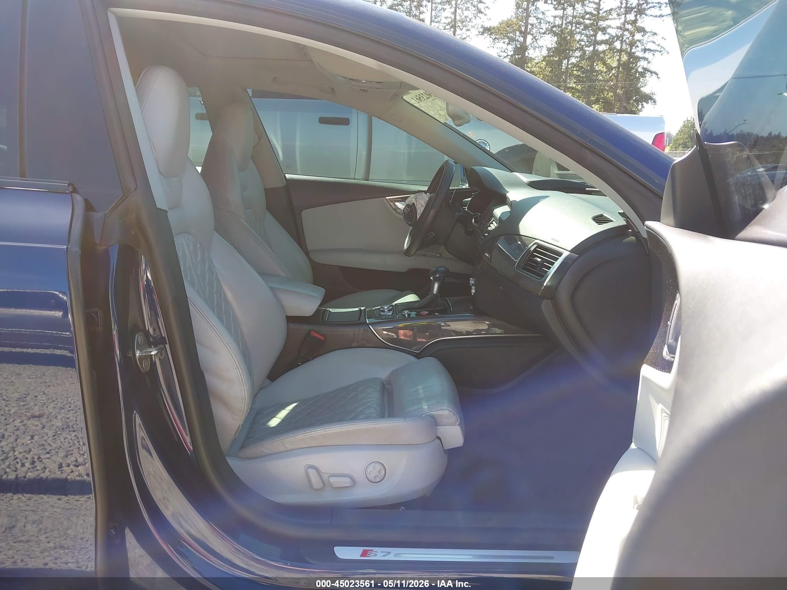 2013 Audi S7 4.0t Prestige Blue vin: WAU32AFC9DN037715