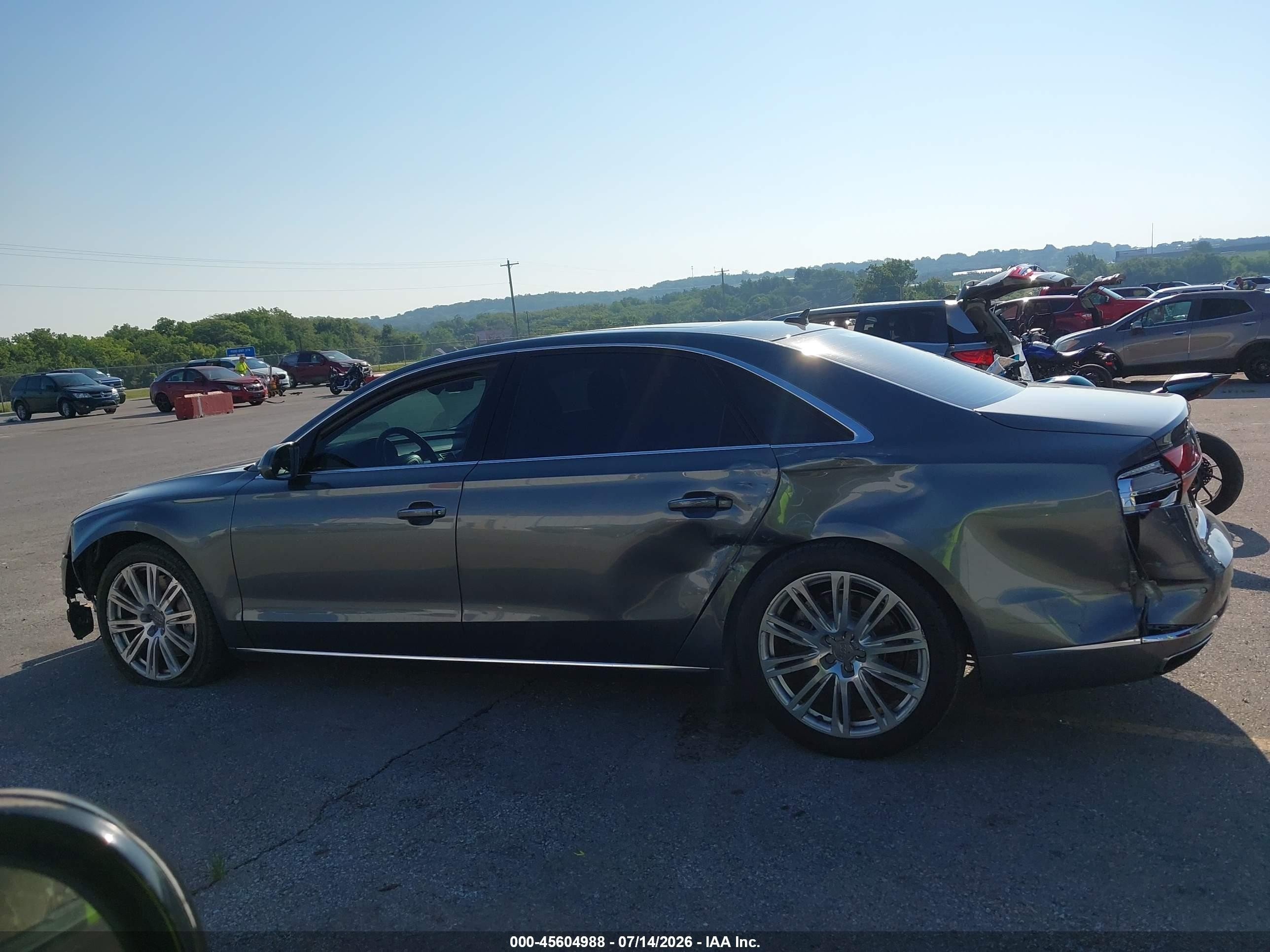 2015 Audi A8 L 4.0t Gray vin: WAU32AFD7FN002635