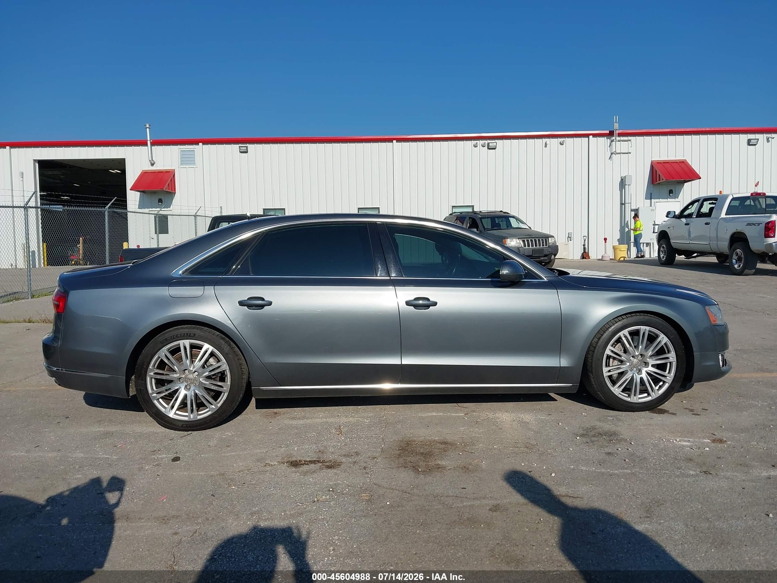 2015 Audi A8 L 4.0t Gray vin: WAU32AFD7FN002635