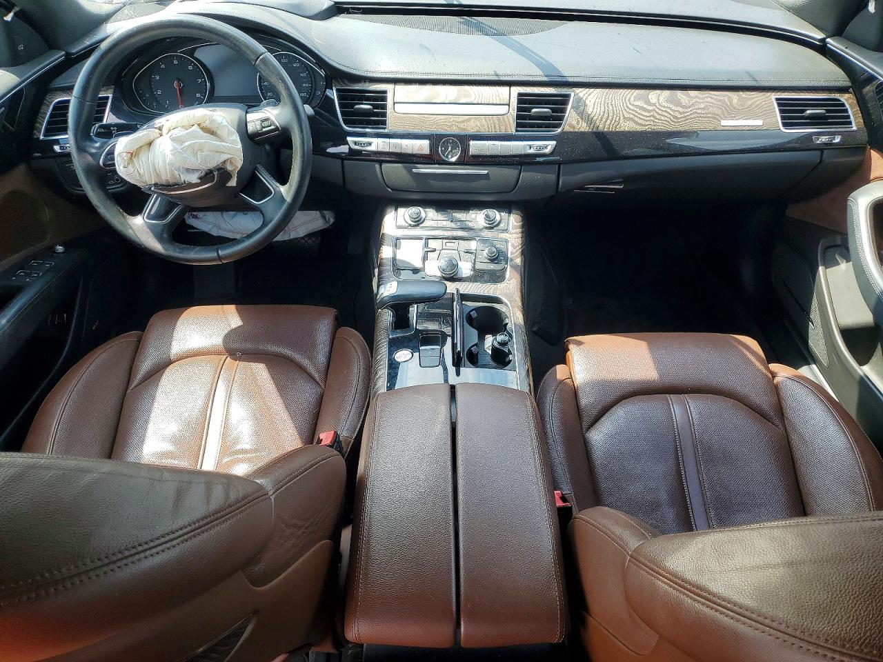 2015 Audi A8 L Quattro Черный vin: WAU32AFD9FN005519