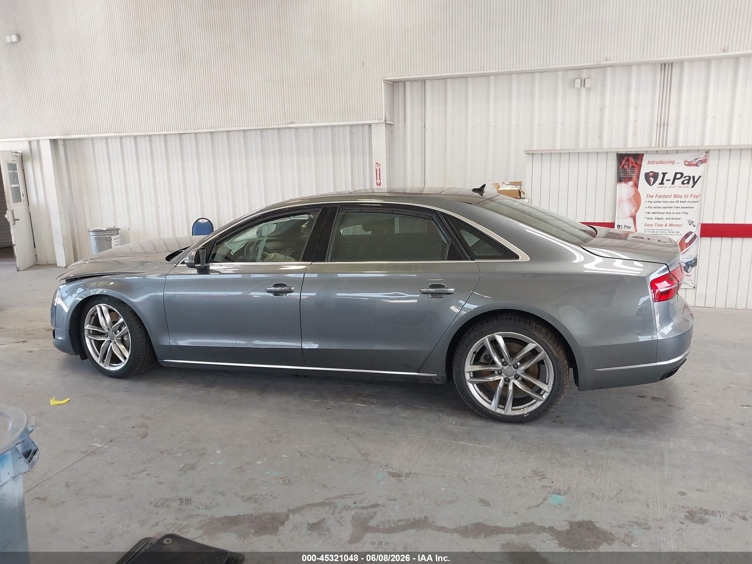 2015 Audi A8 L 4.0t Gray vin: WAU32AFD9FN005827