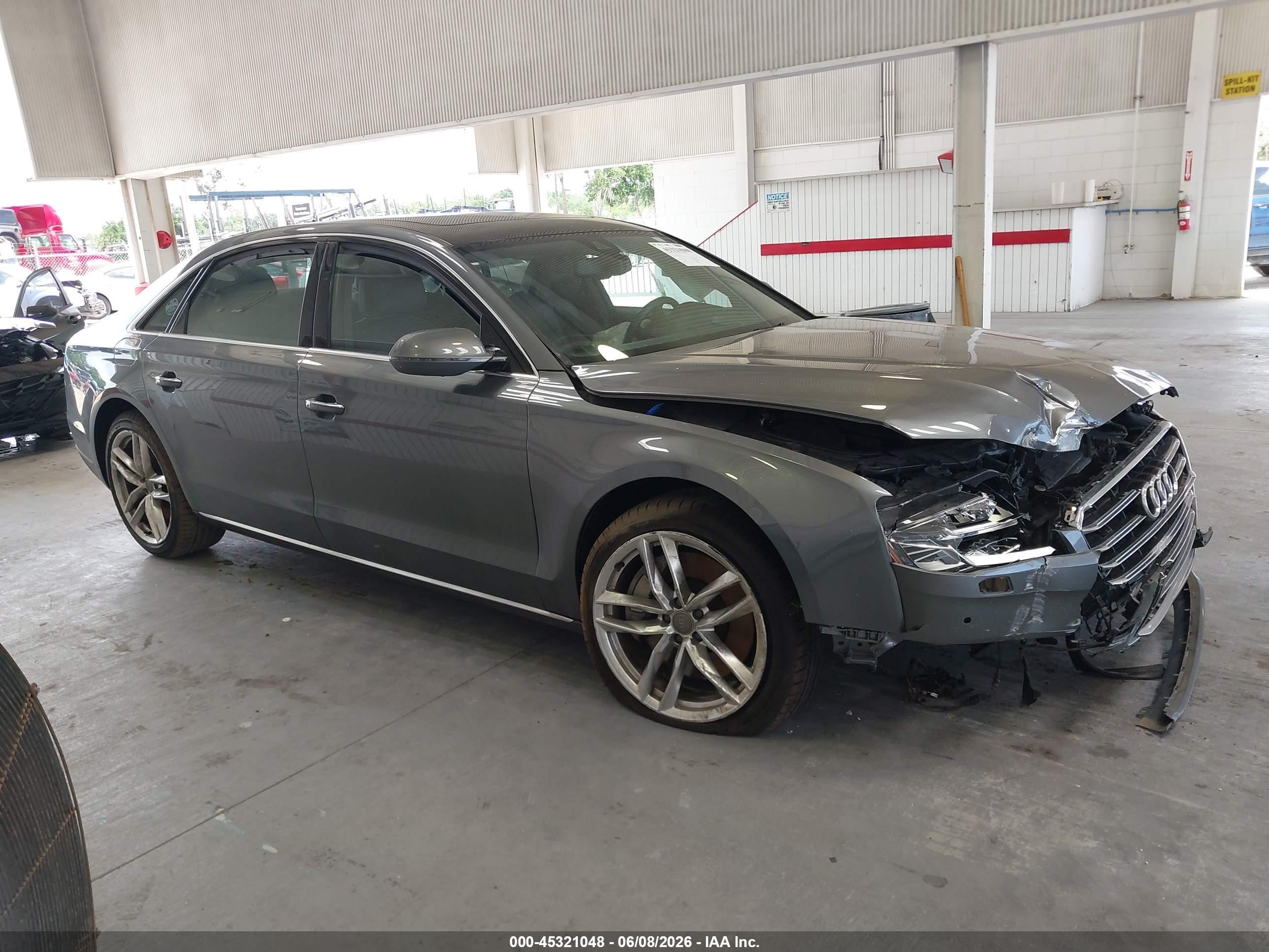 2015 Audi A8 L 4.0t Gray vin: WAU32AFD9FN005827