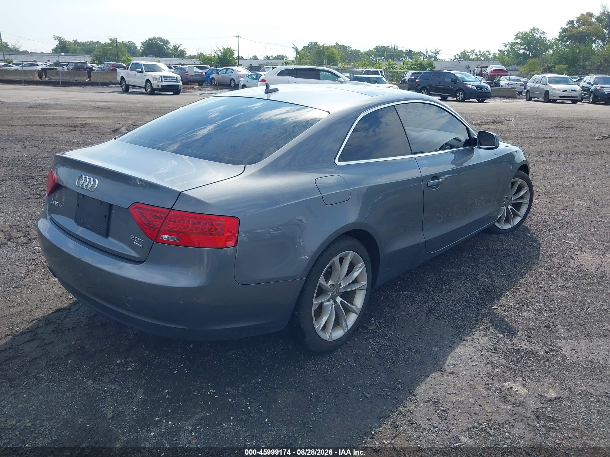 2013 Audi A5 2.0t Premium Gray vin: WAU3FAFR7DA017768