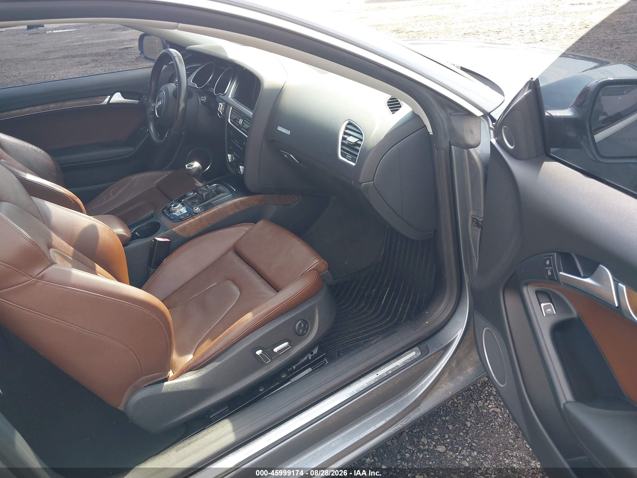 2013 Audi A5 2.0t Premium Gray vin: WAU3FAFR7DA017768