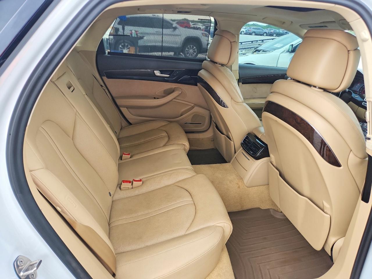 2015 Audi A8 L Quattro White vin: WAU3GAFD2FN029453