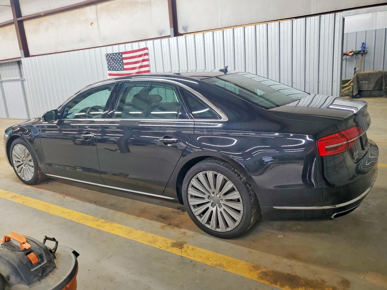 2015 Audi A8 L Quattro Black vin: WAU3GAFD2FN040520