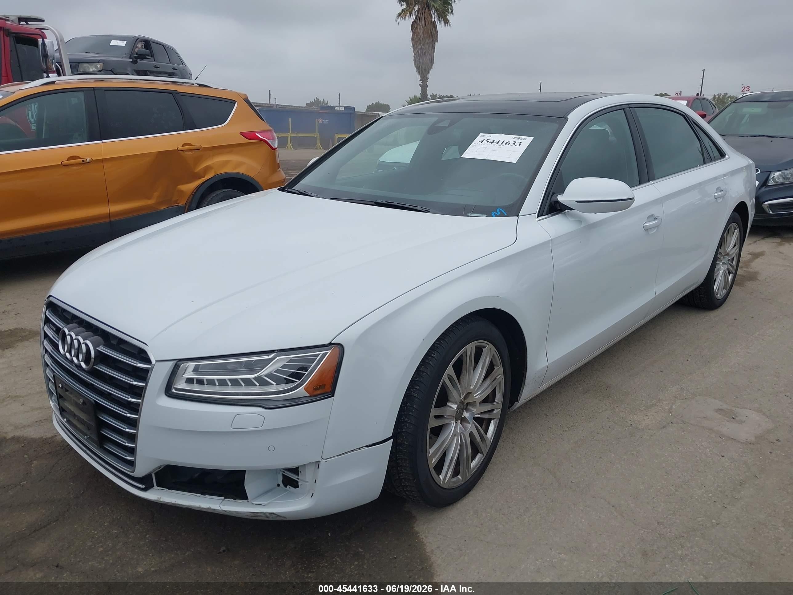 2015 Audi A8 L 3.0t White vin: WAU3GAFD4FN009799