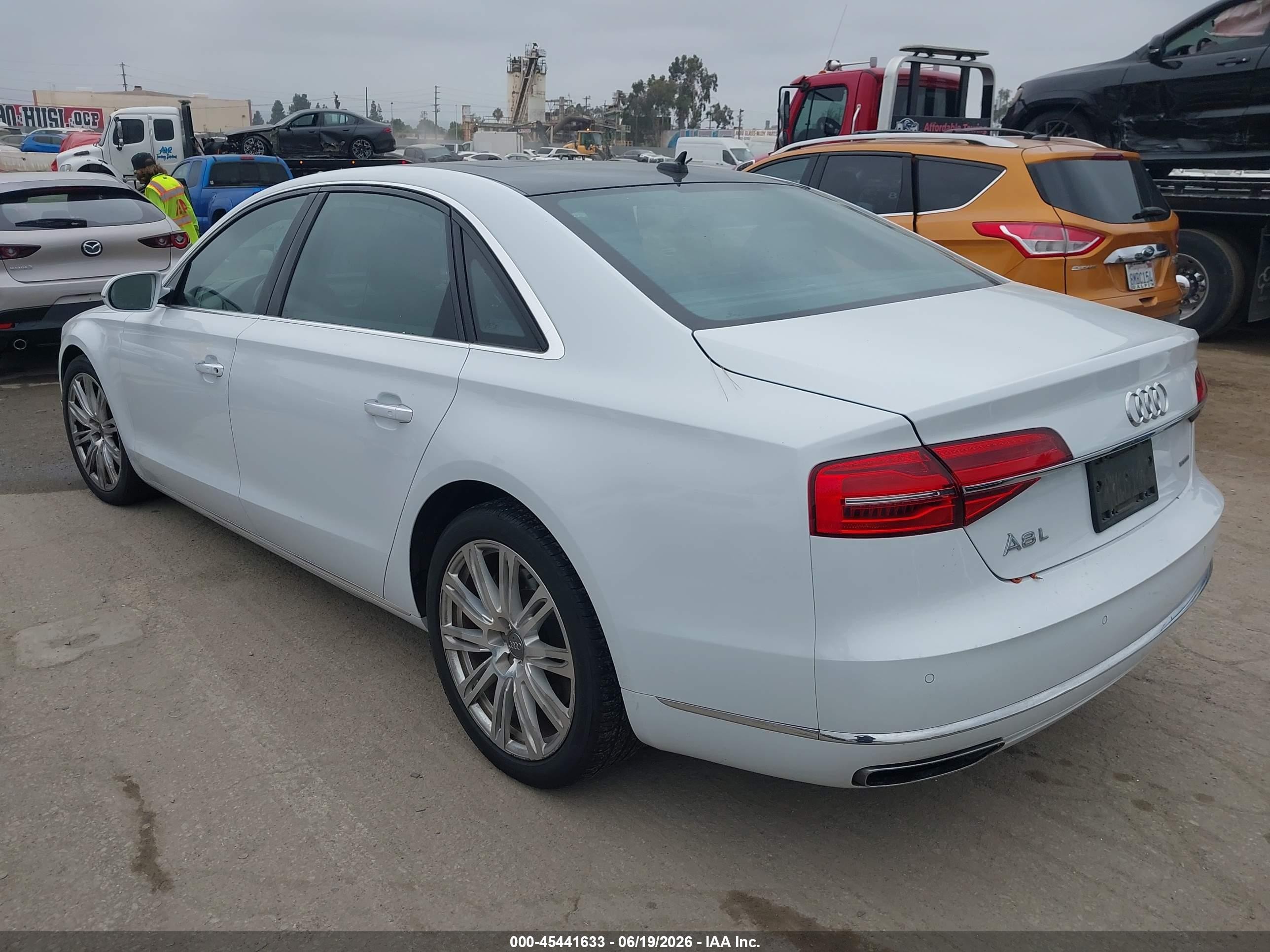 2015 Audi A8 L 3.0t White vin: WAU3GAFD4FN009799