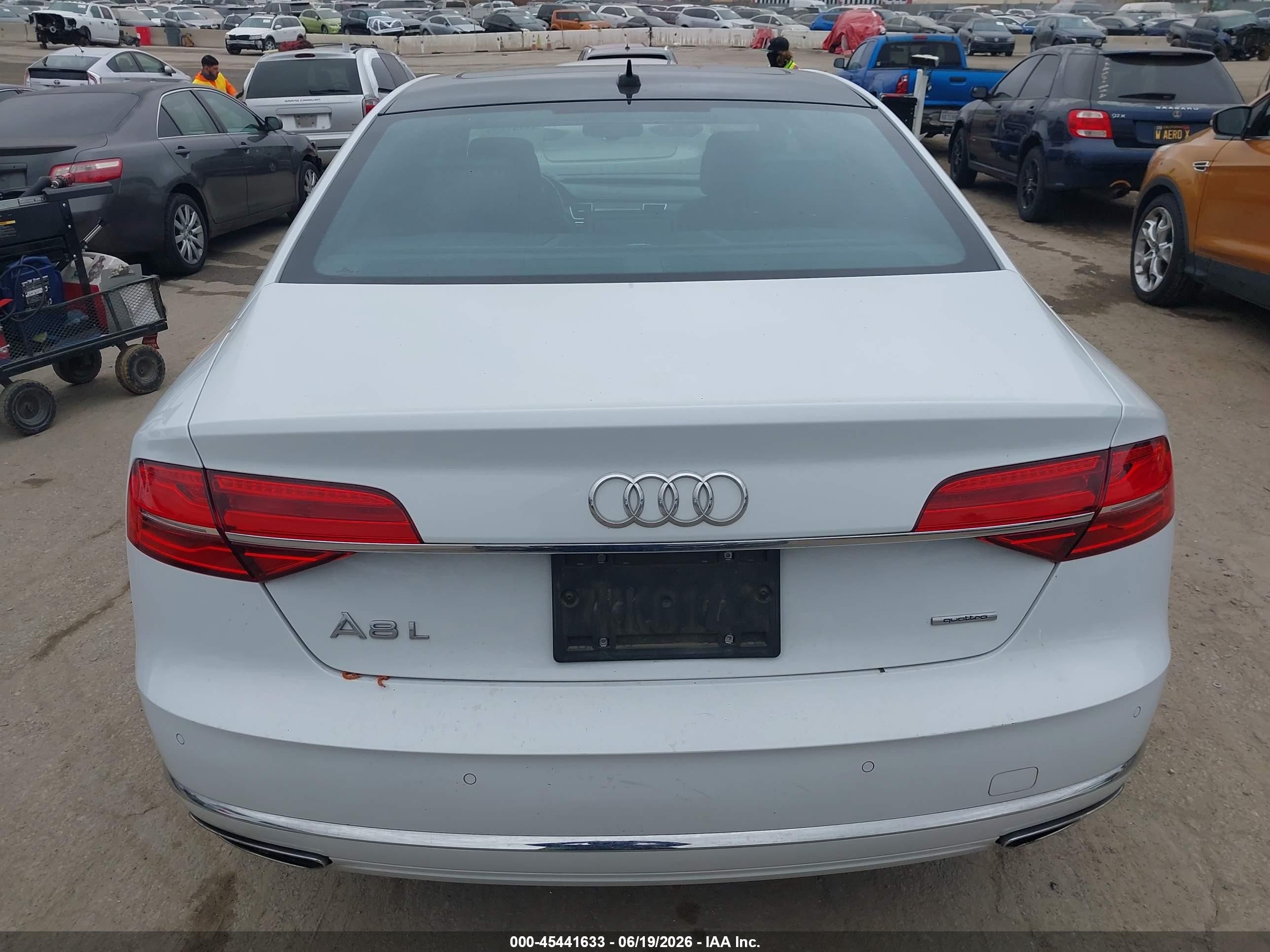 2015 Audi A8 L 3.0t White vin: WAU3GAFD4FN009799