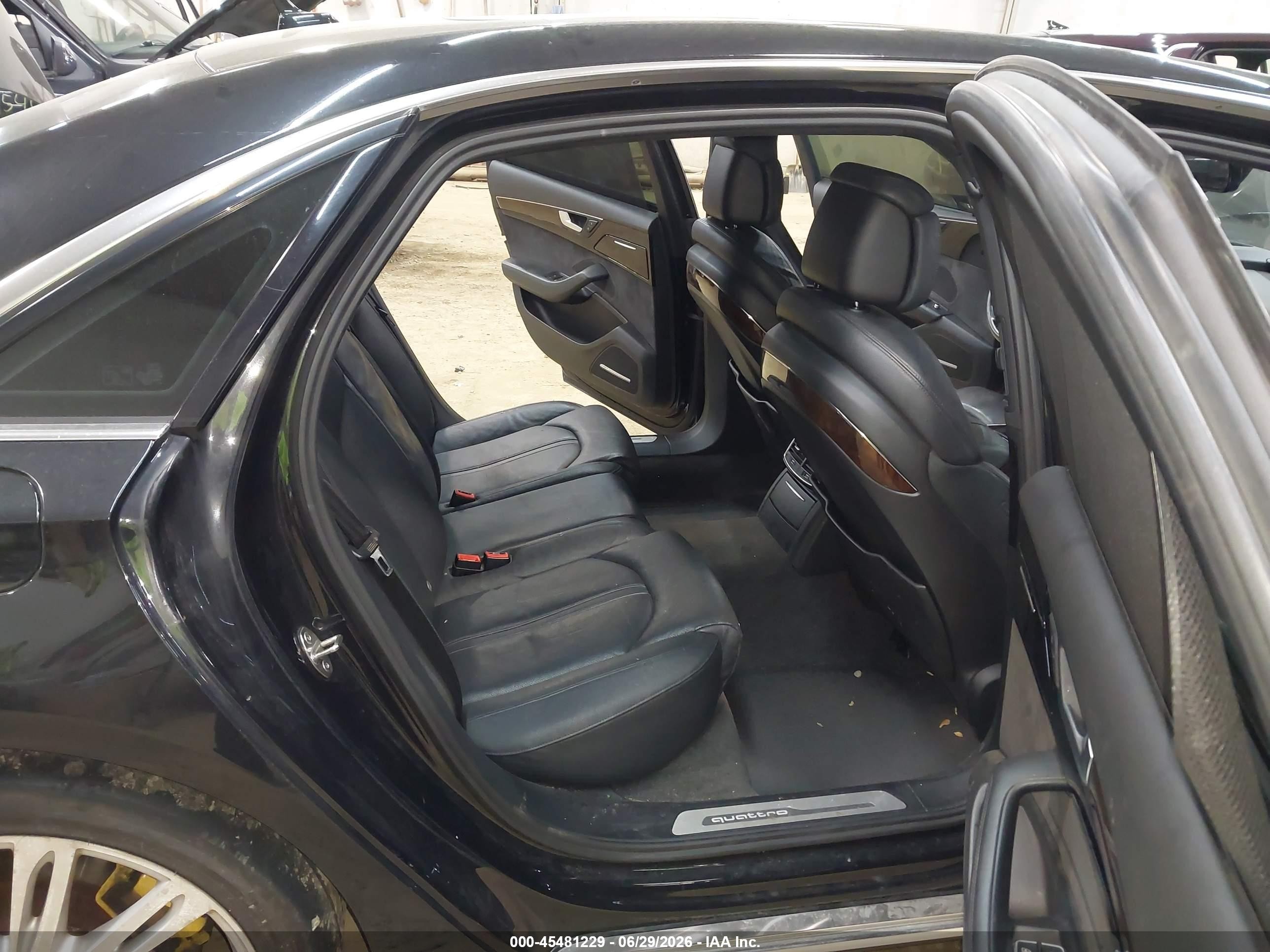 2015 Audi A8 L 3.0t Black vin: WAU3GAFD5FN040897