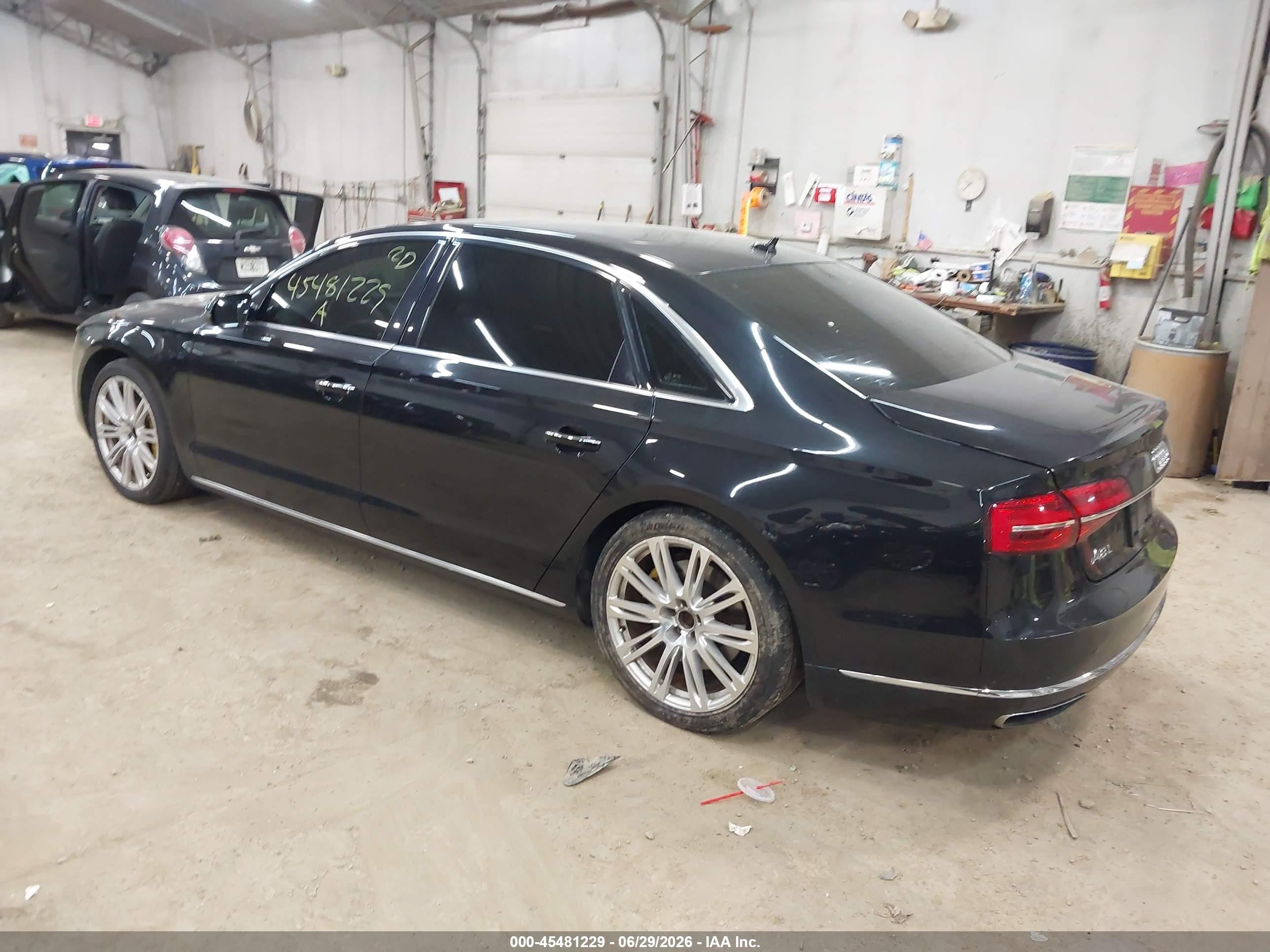 2015 Audi A8 L 3.0t Black vin: WAU3GAFD5FN040897