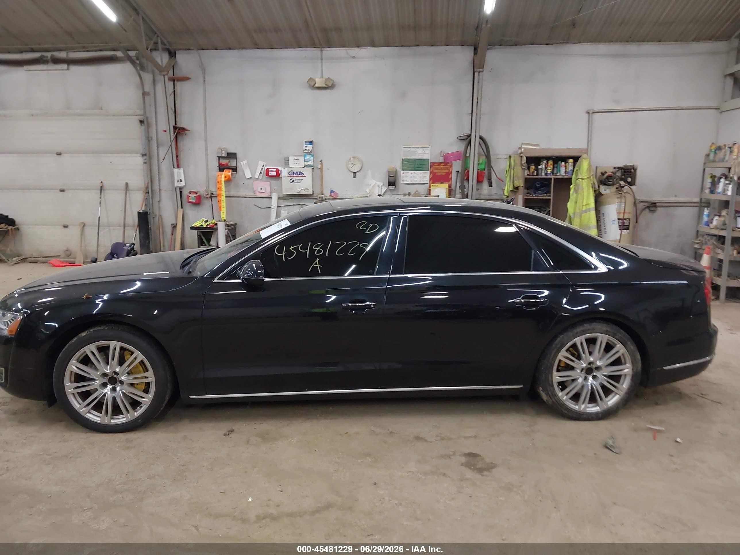 2015 Audi A8 L 3.0t Black vin: WAU3GAFD5FN040897