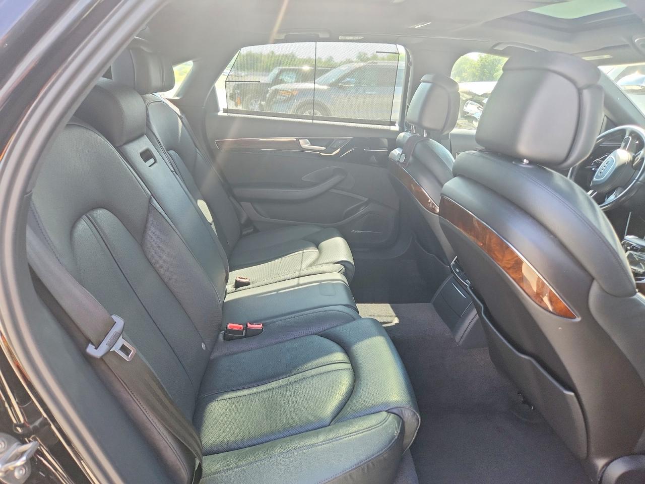 2015 Audi A8 L Quattro Black vin: WAU3GAFD6FN015829
