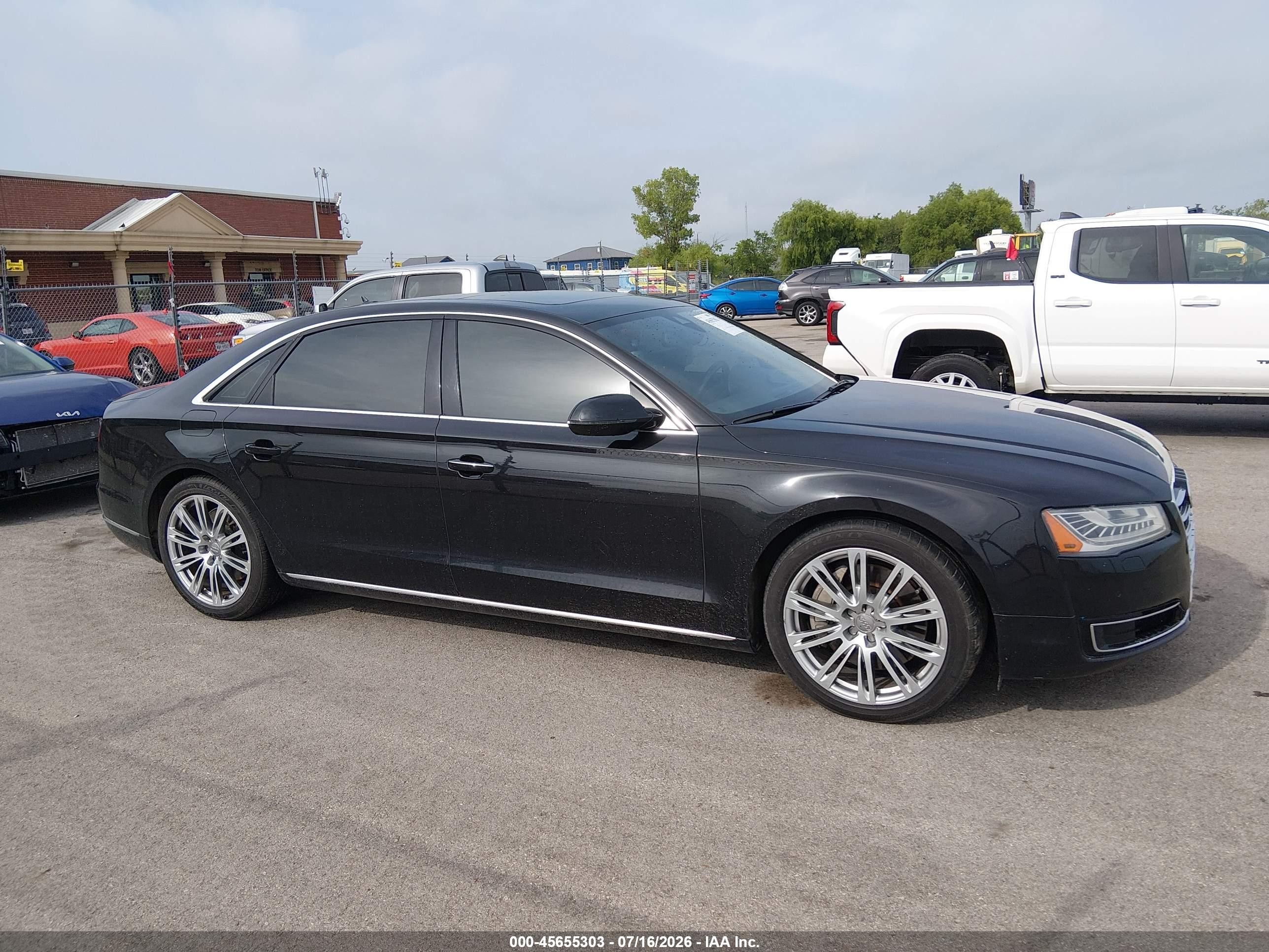 2015 Audi A8 L 3.0t Черный vin: WAU3GAFD6FN031318