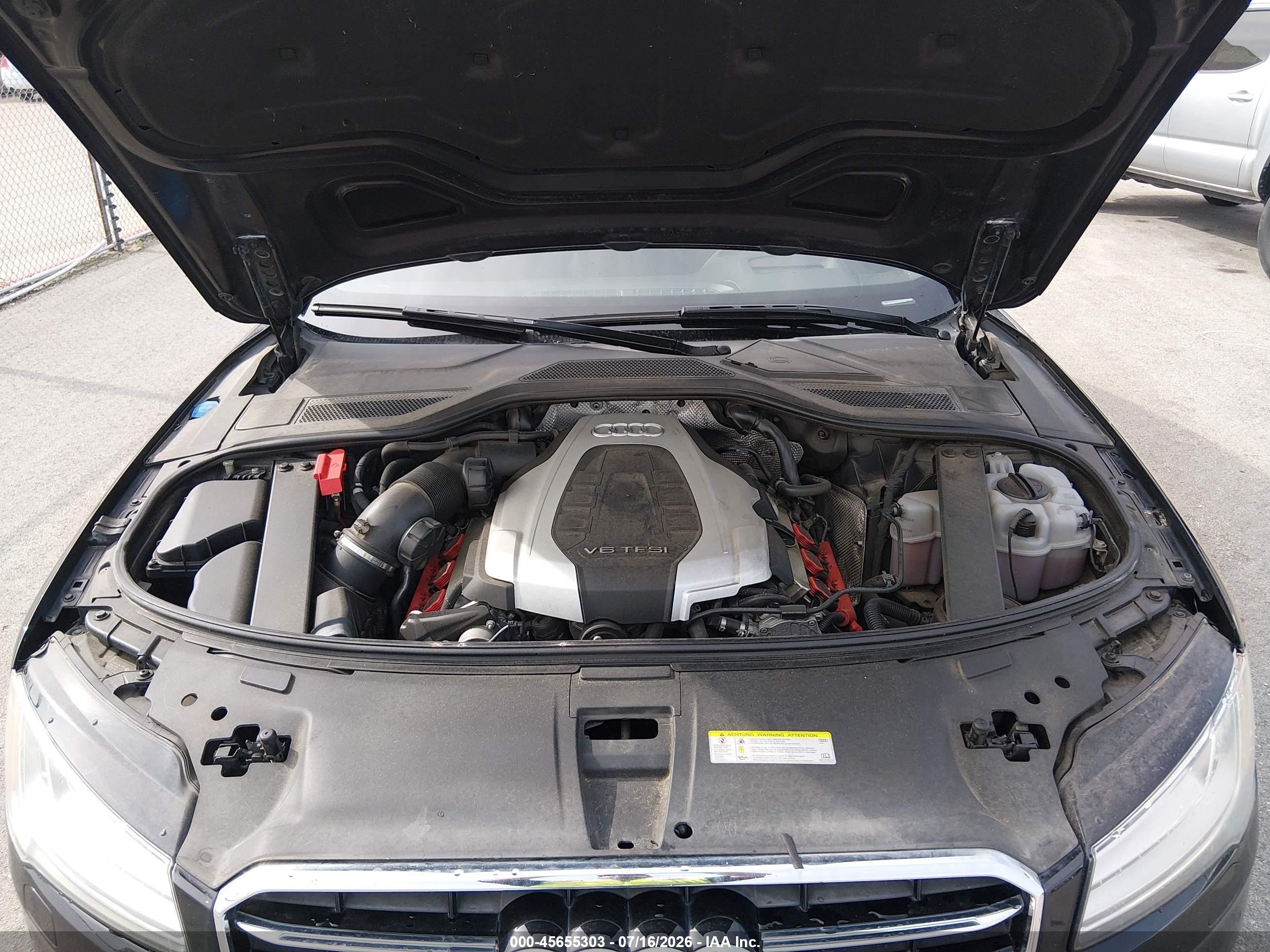 2015 Audi A8 L 3.0t Черный vin: WAU3GAFD6FN031318