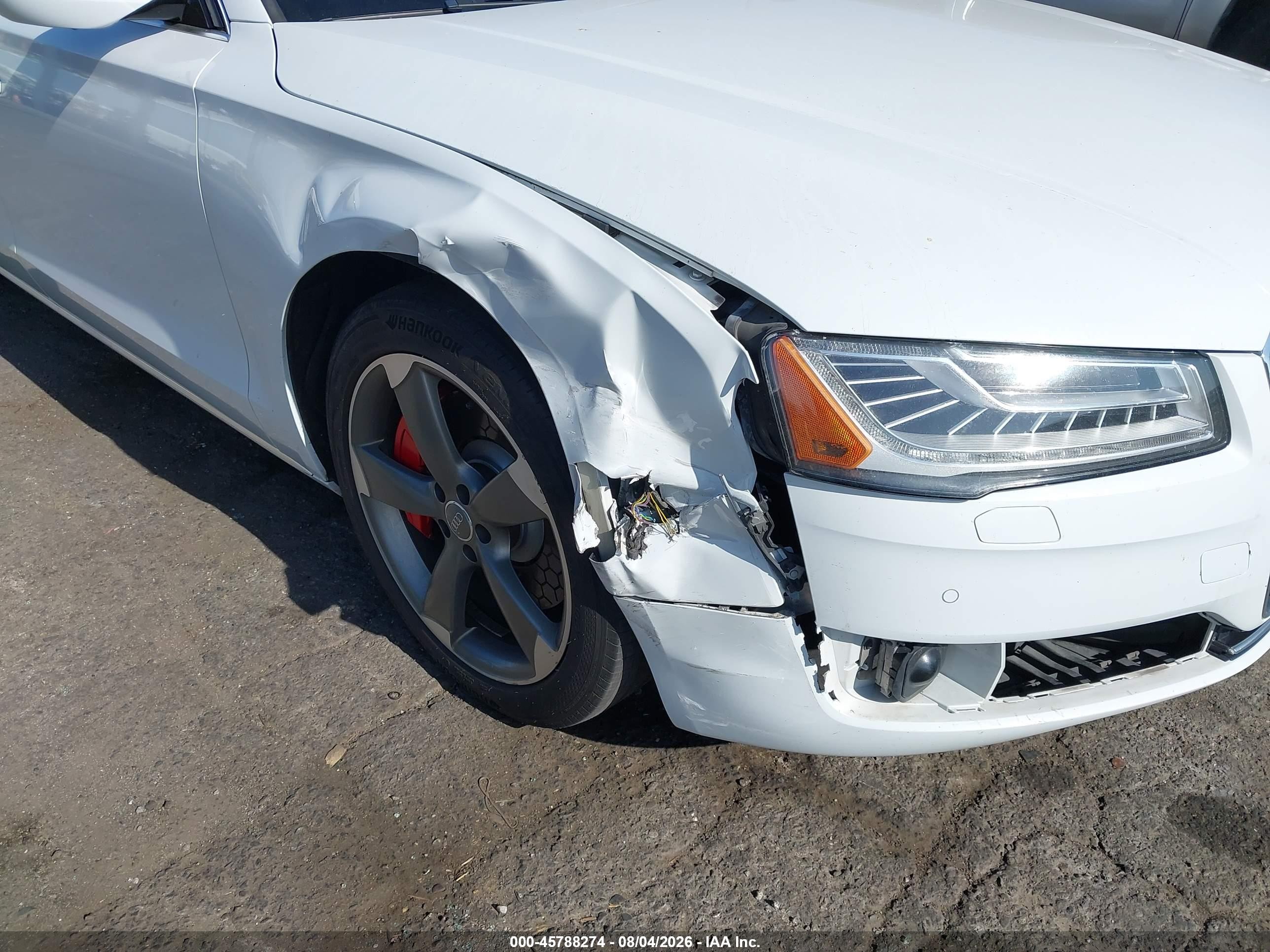2015 Audi A8 L 3.0t White vin: WAU3GAFDXFN001299