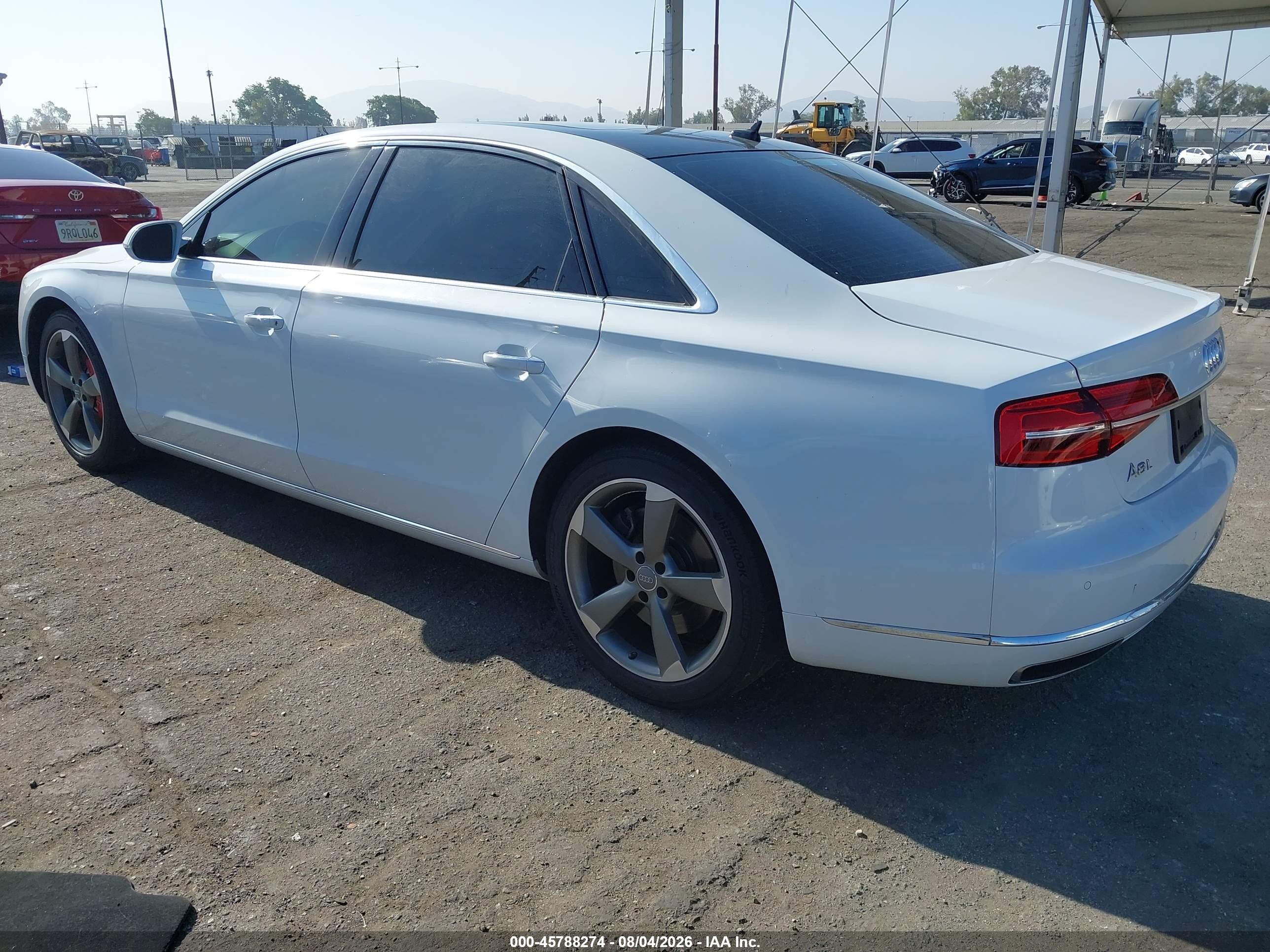 2015 Audi A8 L 3.0t White vin: WAU3GAFDXFN001299