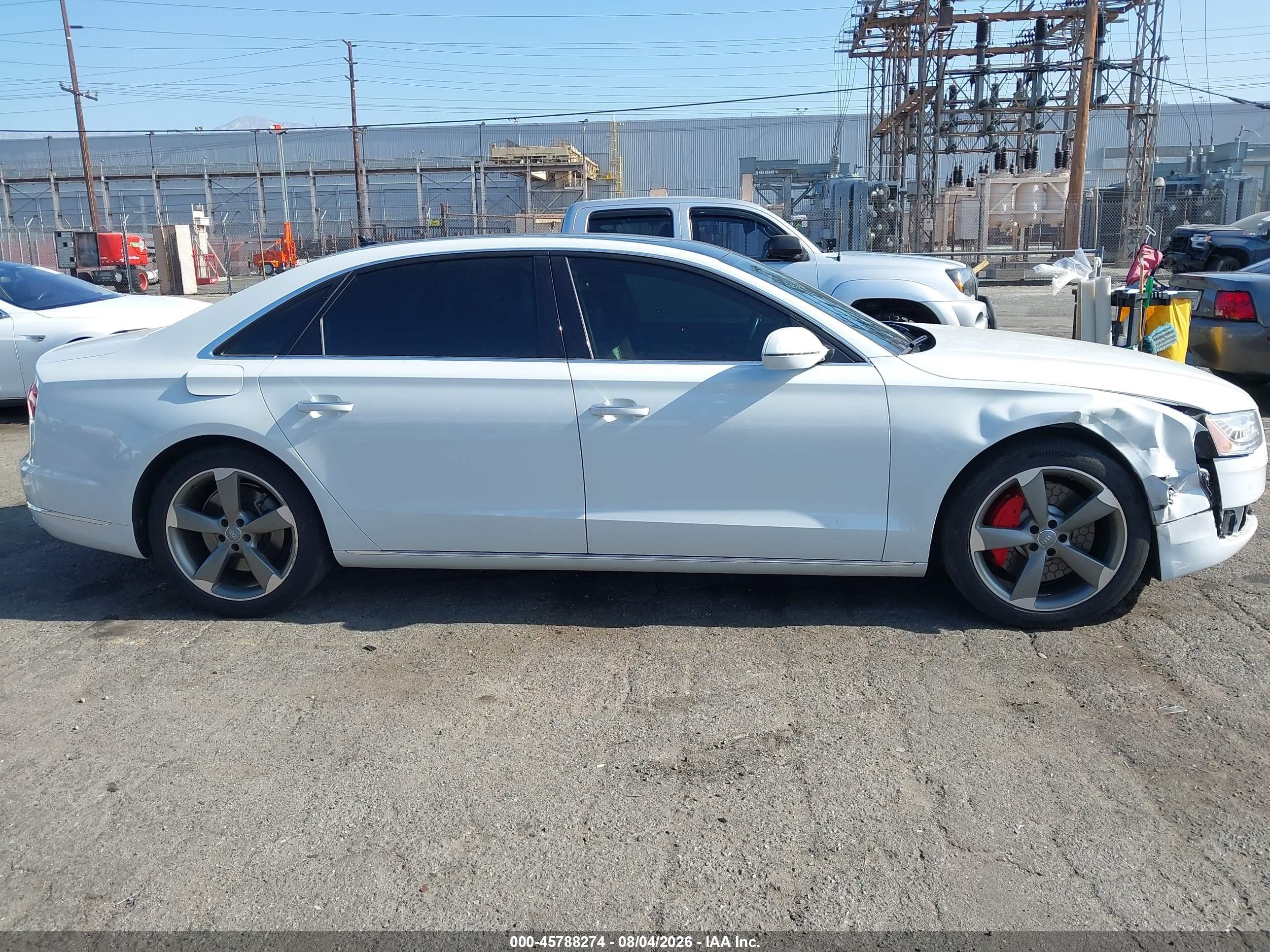 2015 Audi A8 L 3.0t White vin: WAU3GAFDXFN001299