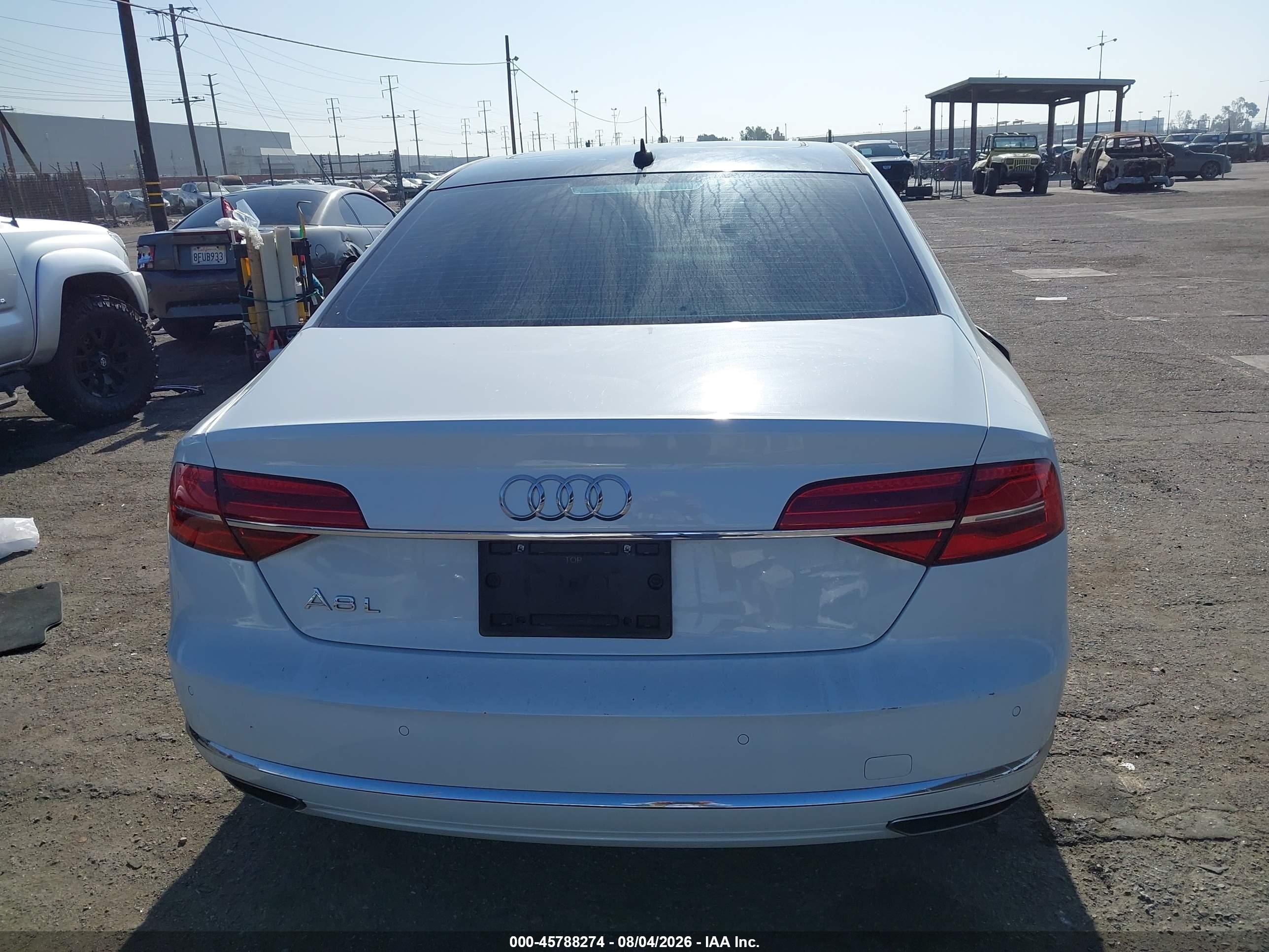 2015 Audi A8 L 3.0t White vin: WAU3GAFDXFN001299