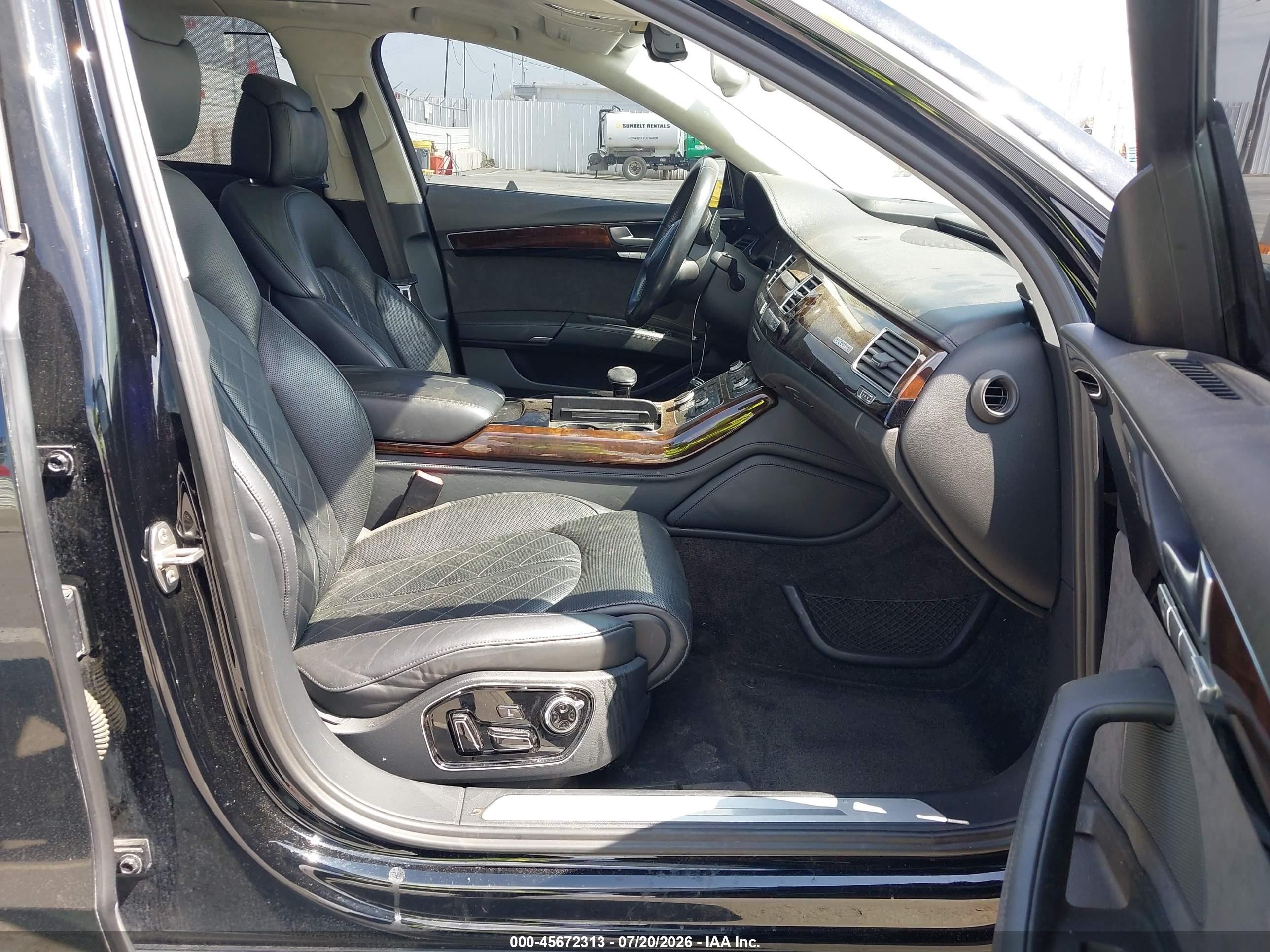 2015 Audi A8 L 3.0t Black vin: WAU3GAFDXFN009399