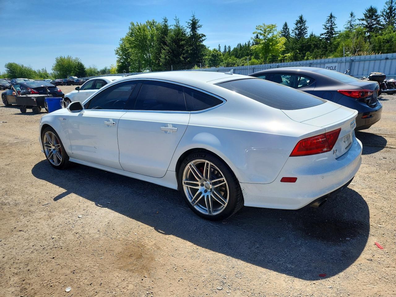 2014 Audi A7 Premium Plus White vin: WAU3GCFC3EN100046