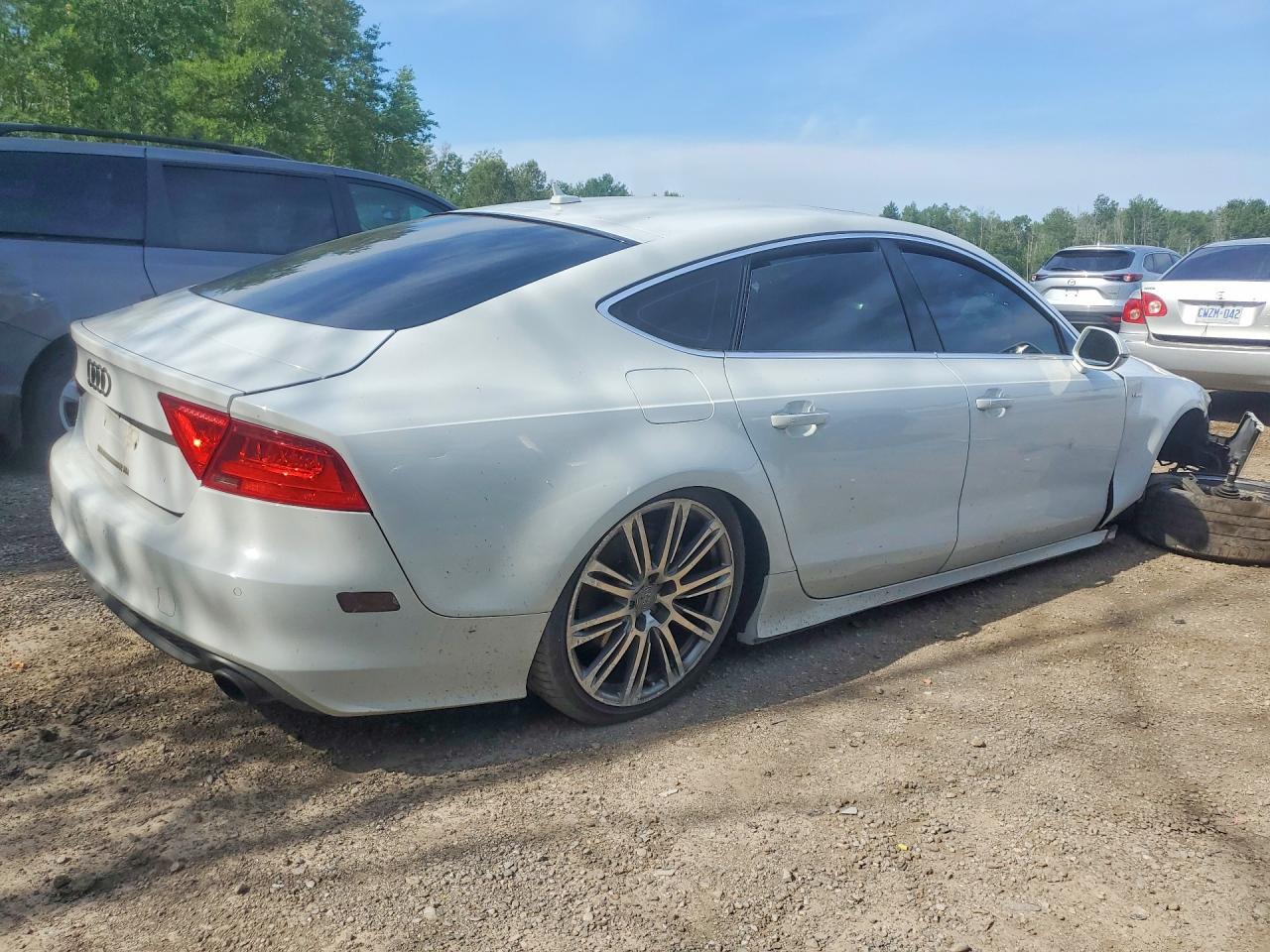 2013 Audi A7 Premium Plus White vin: WAU3GCFC9DN012536