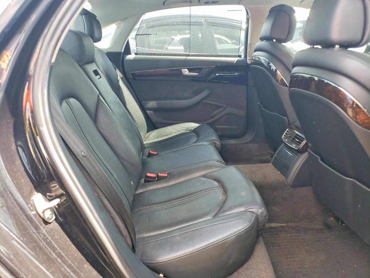 2015 Audi A8 L Tdi Quattro Black vin: WAU3MAFDXFN002221